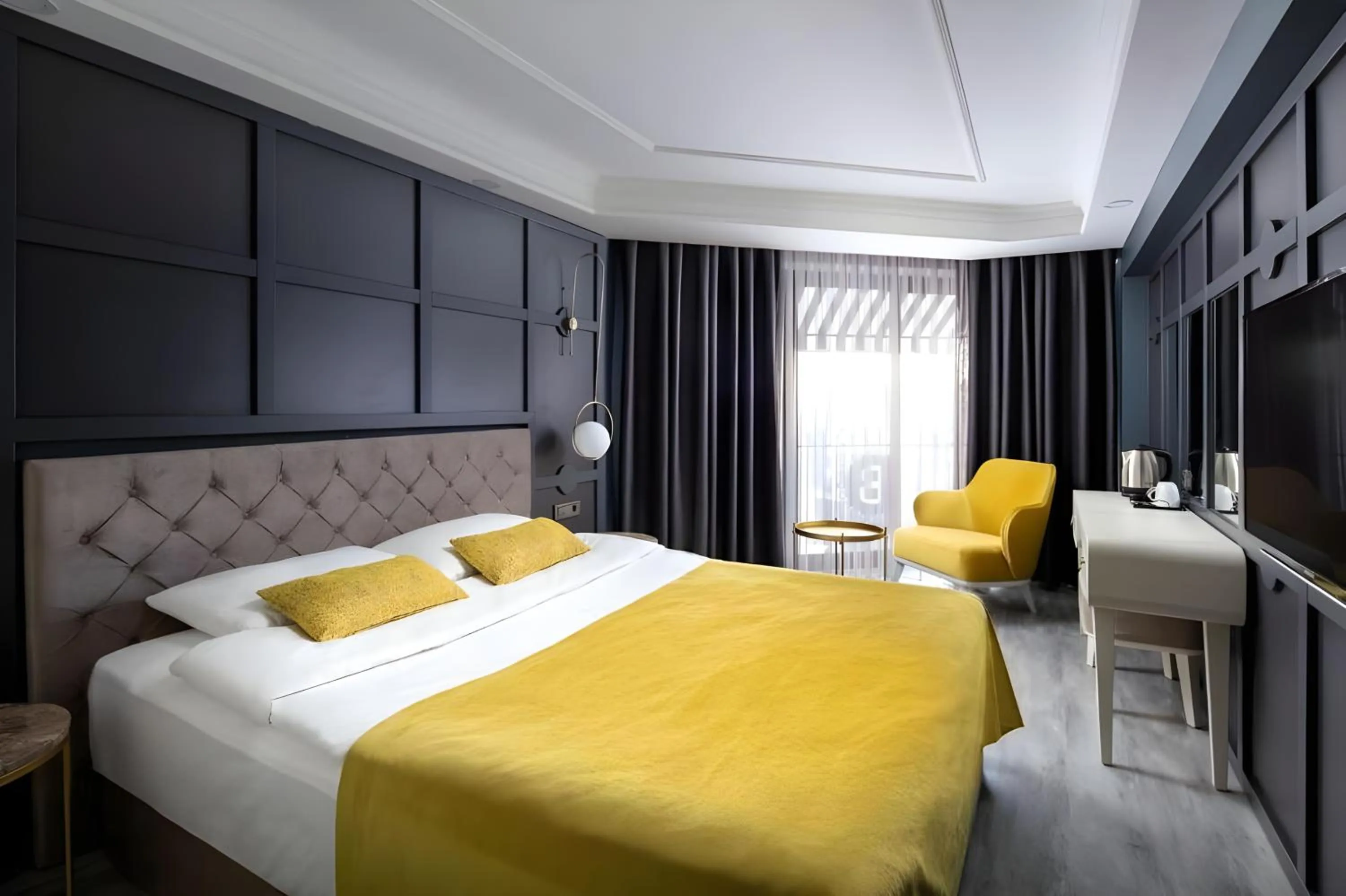 Bedroom, Bed in B LOFT HOTEL