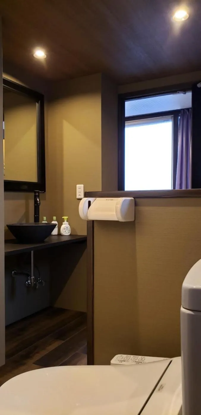 Toilet, Bed in Unzen Sky Hotel