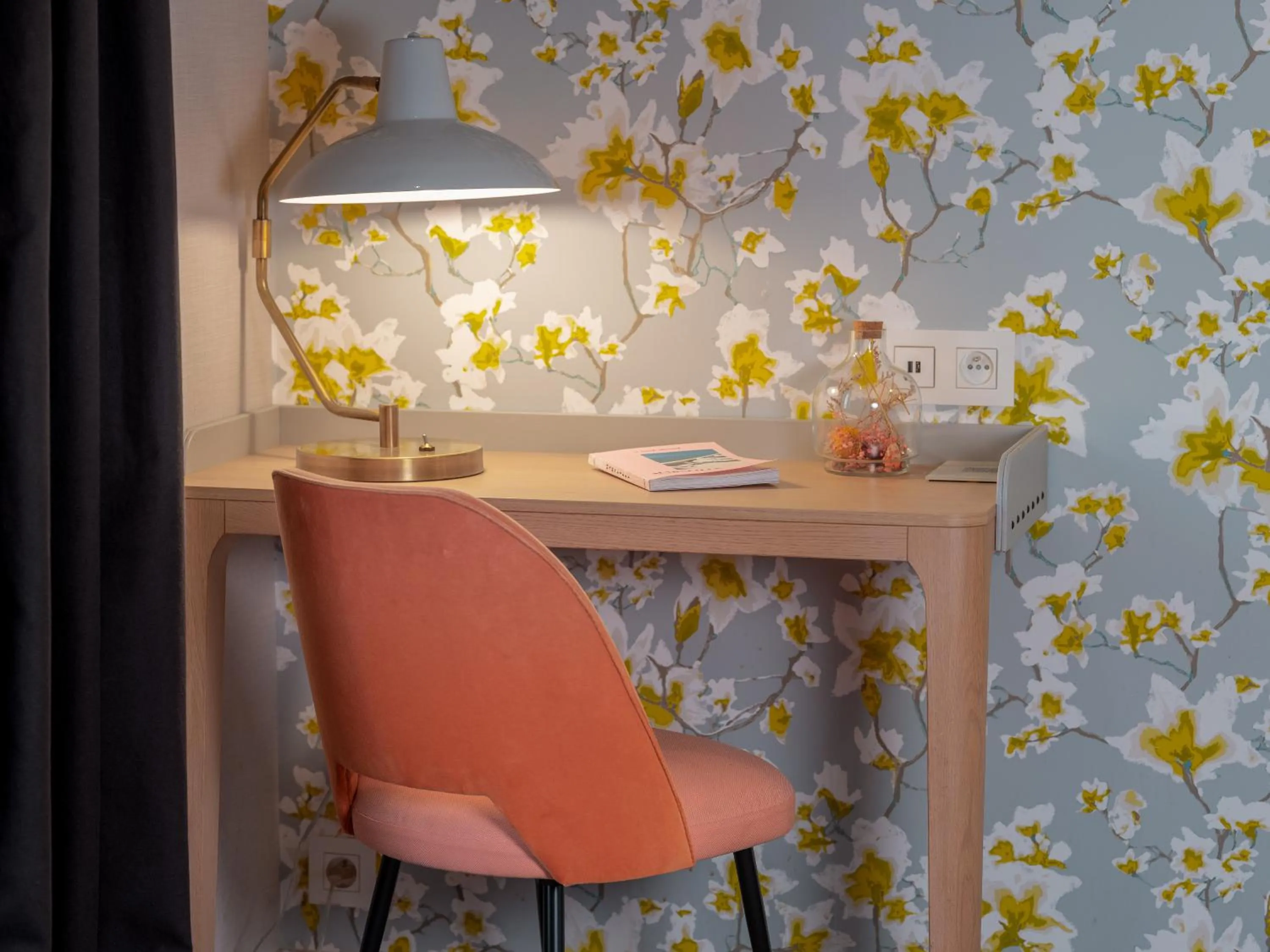 hair dresser in Hotel Le Mareuil