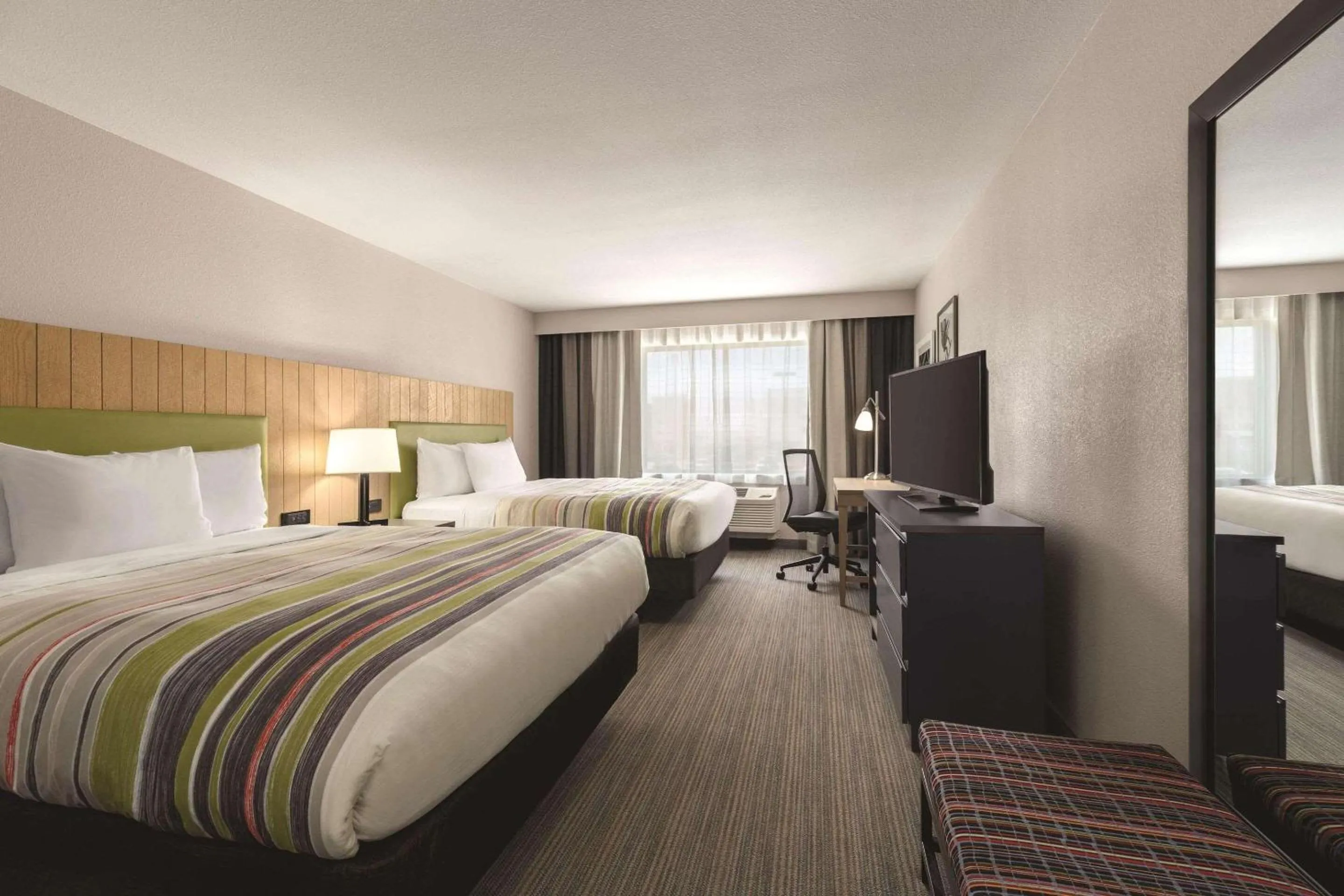 Bedroom, Bed in Country Inn & Suites by Radisson, Lubbock Southwest, TX