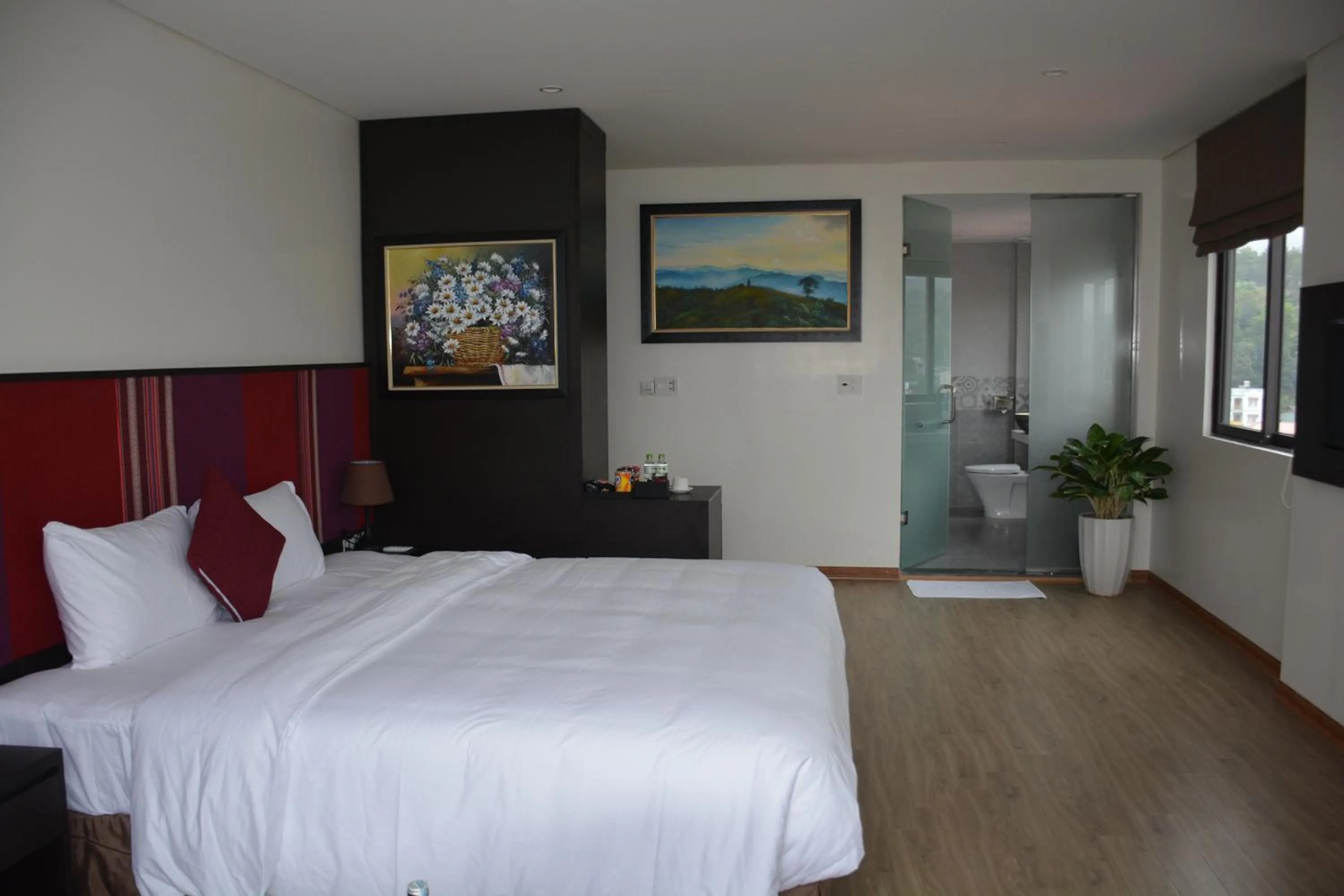 Bed in Max Boutique Hotel