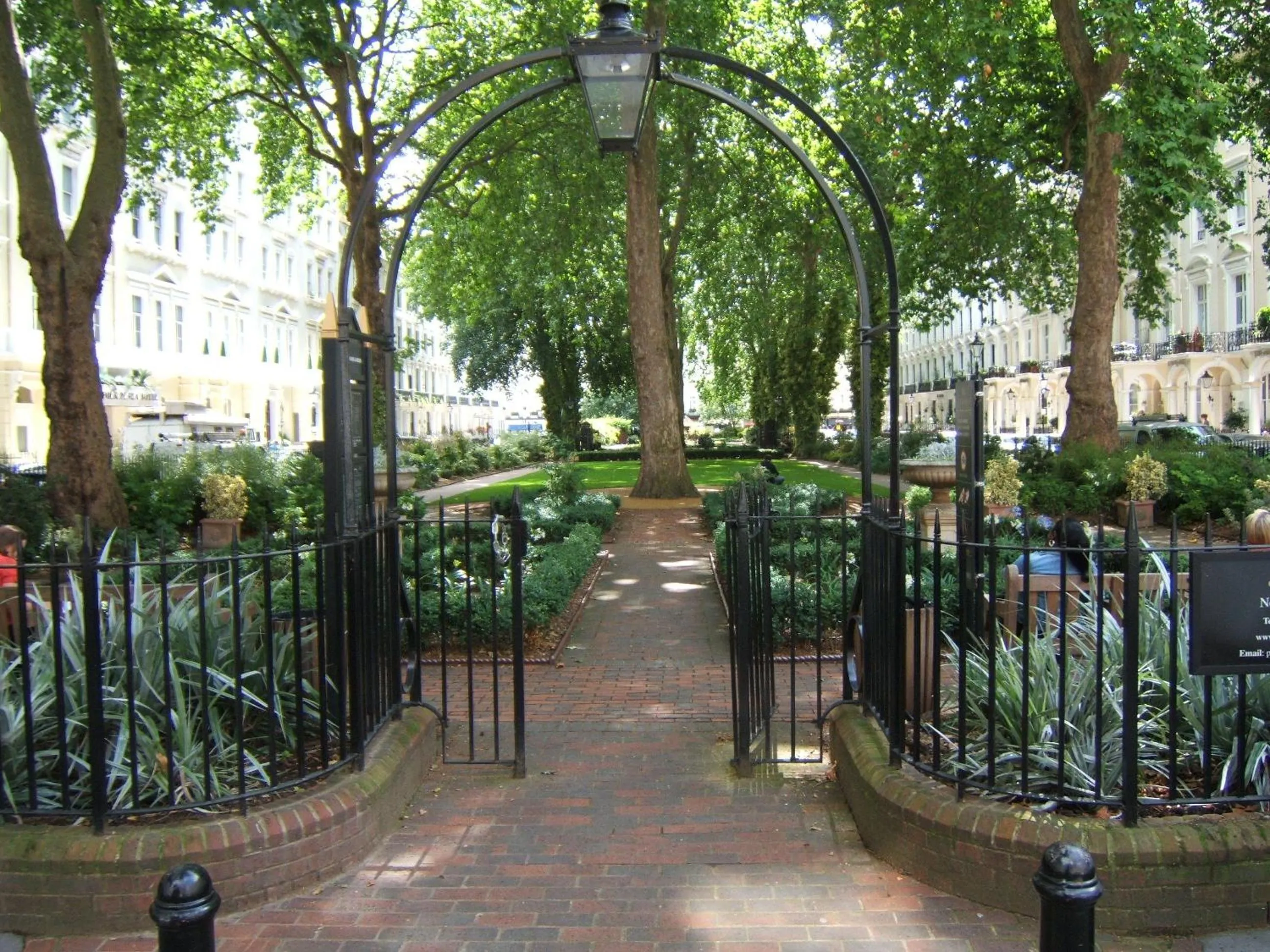 Nearby landmark in Dolphin Inn - The Lodge