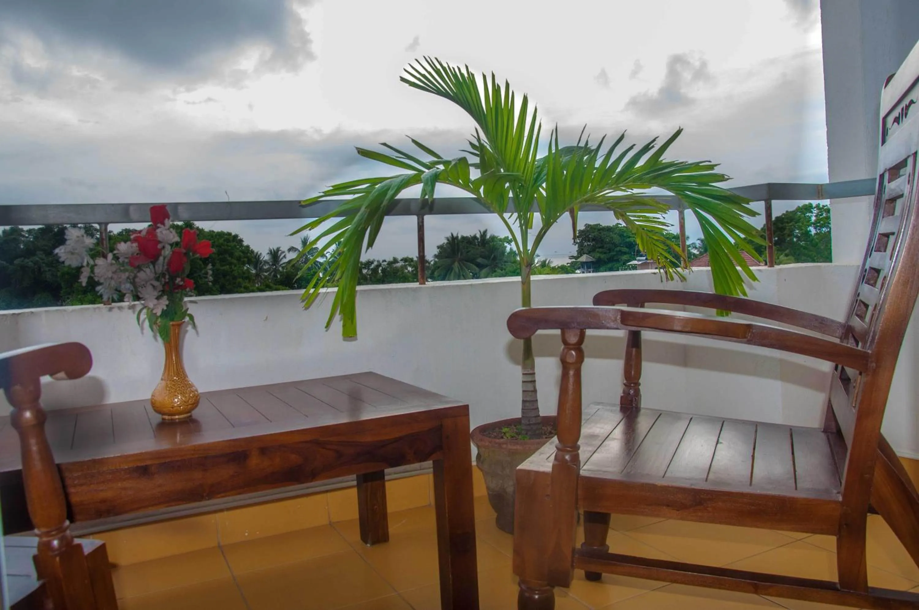 Day in Hotel Marine at Negombo Beach