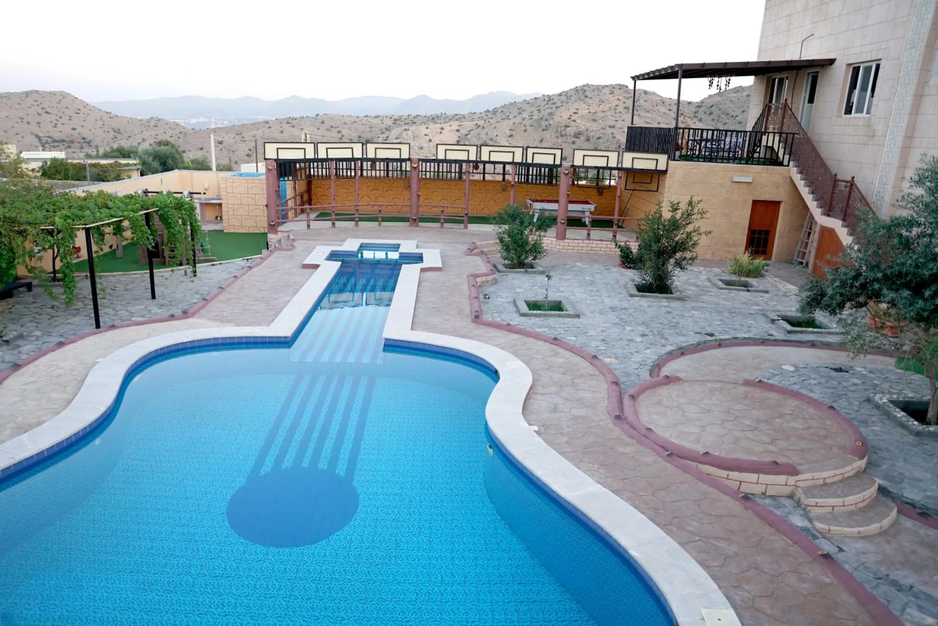 Swimming pool in Jabal Al Akhdar Grand Hotel