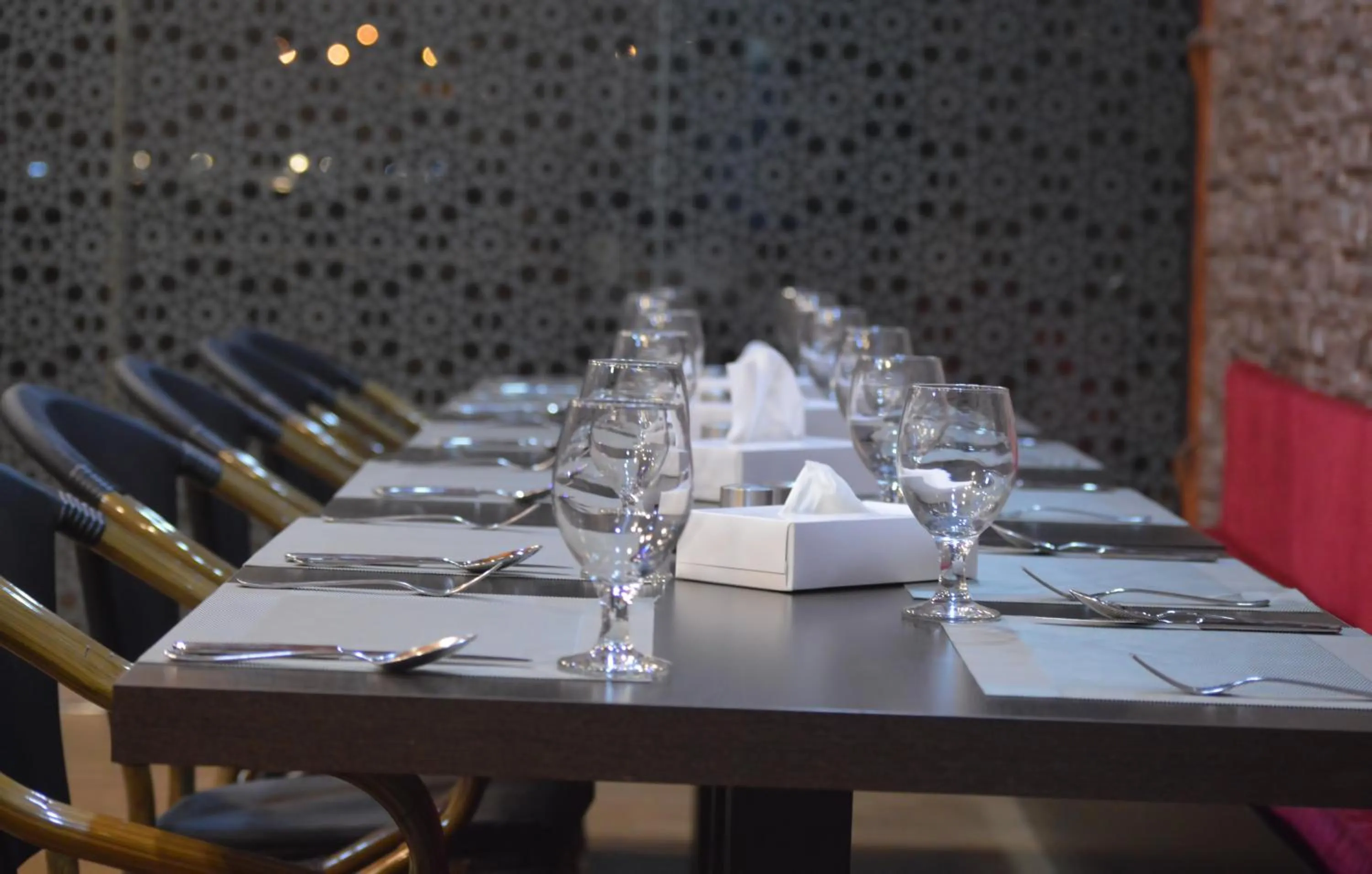 Restaurant/places to eat in Jabal Al Akhdar Grand Hotel