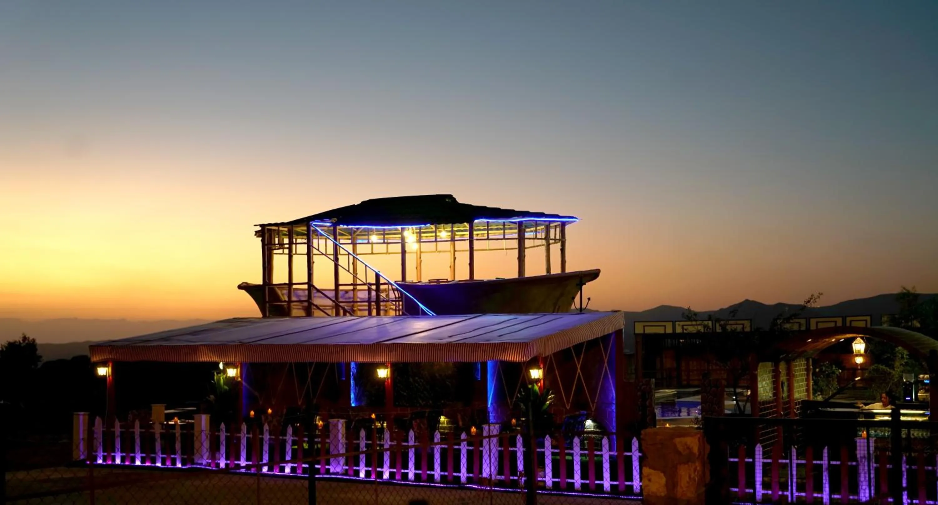 Coffee/tea facilities in Jabal Al Akhdar Grand Hotel