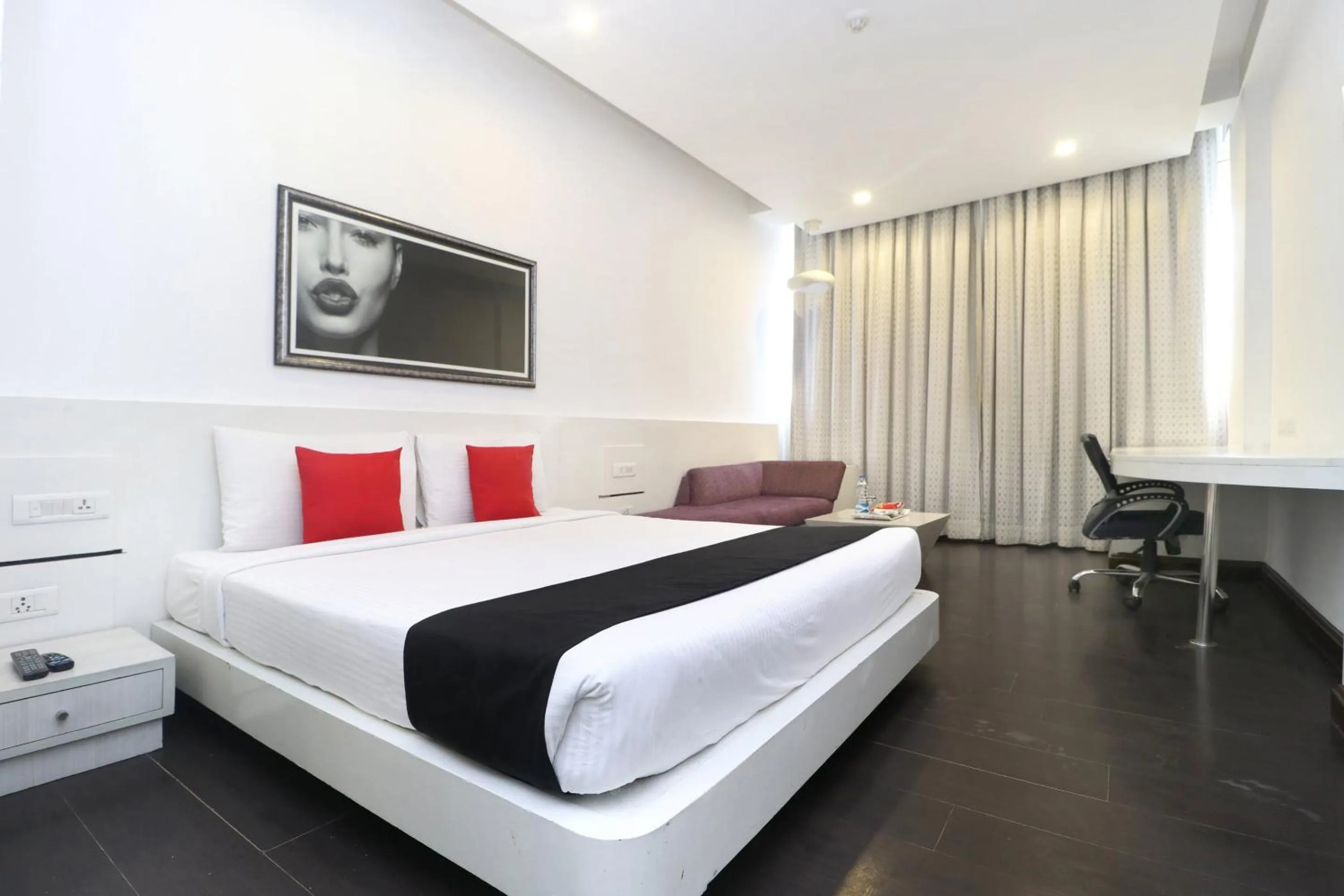 Bedroom, Bed in The Toy Hotel