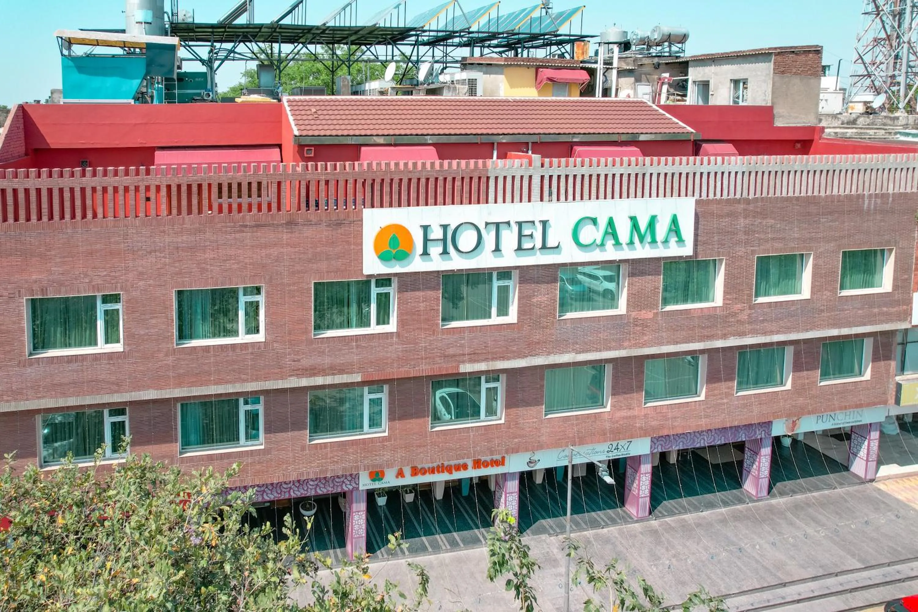 Property building in Hotel Cama