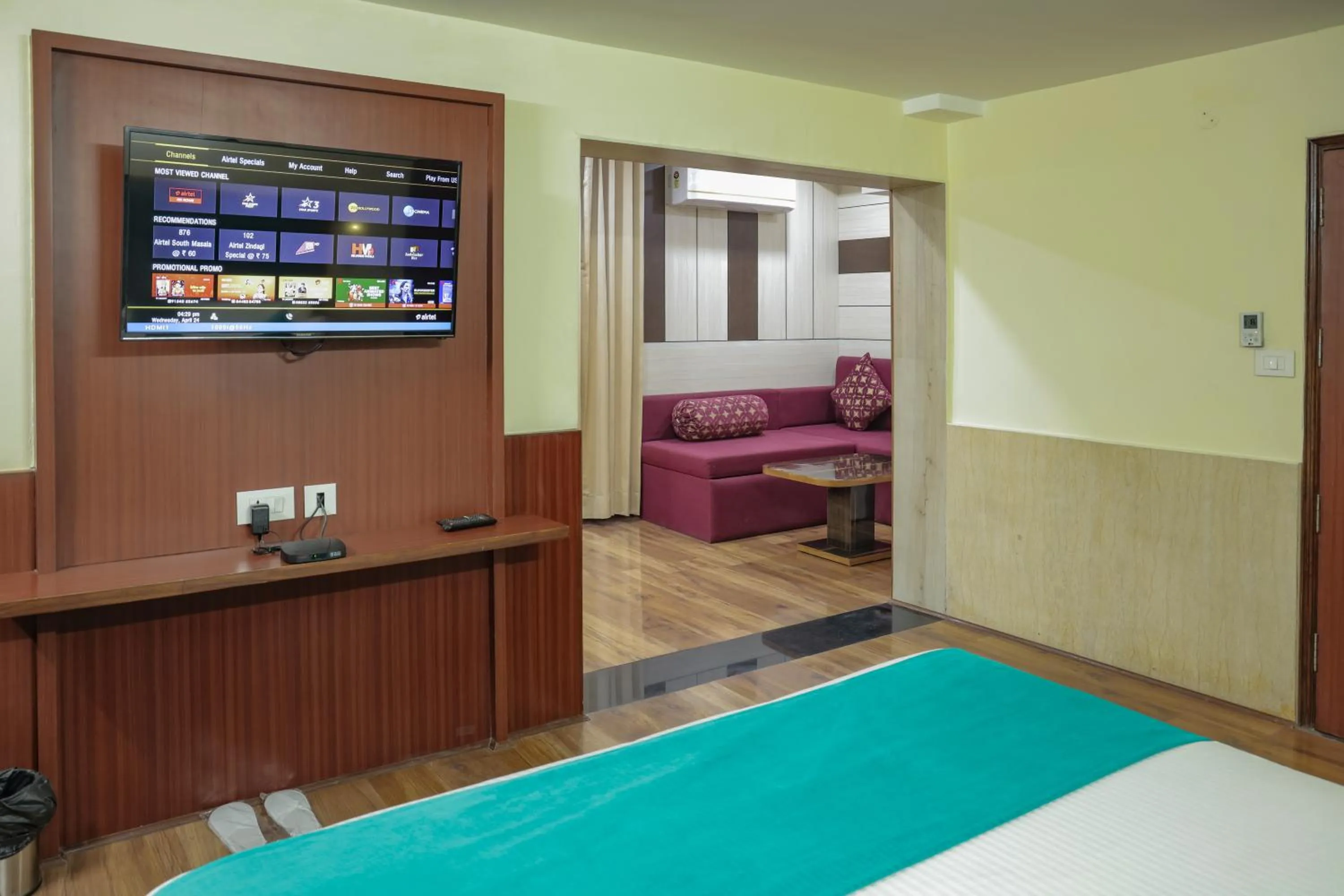 Bedroom, Bed in Hotel Cama