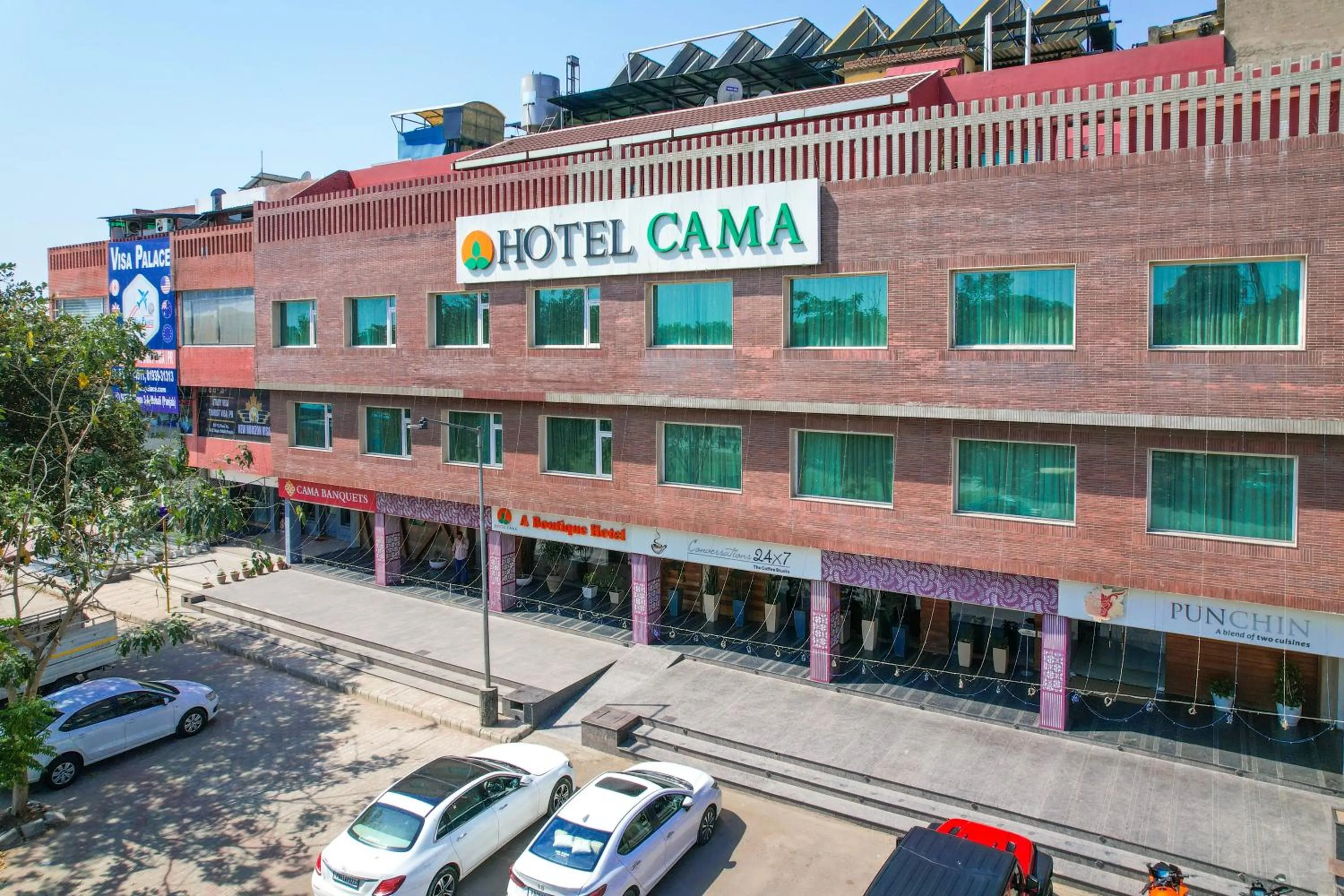 Property building in Hotel Cama