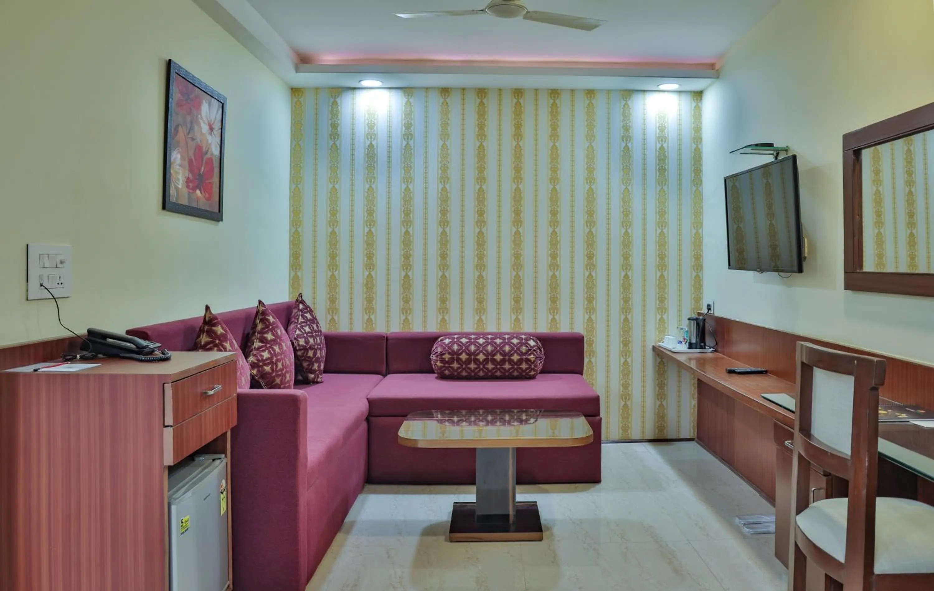 Living room in Hotel Cama