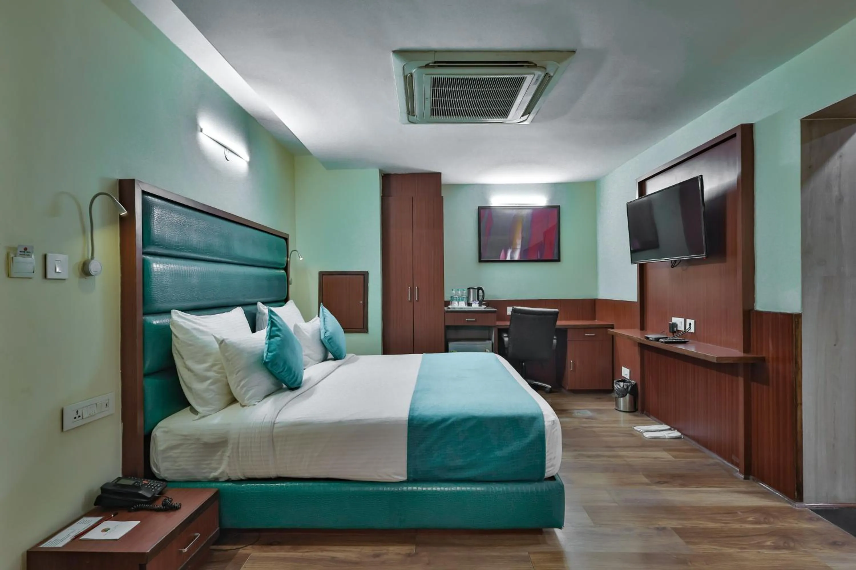 Bedroom, Bed in Hotel Cama