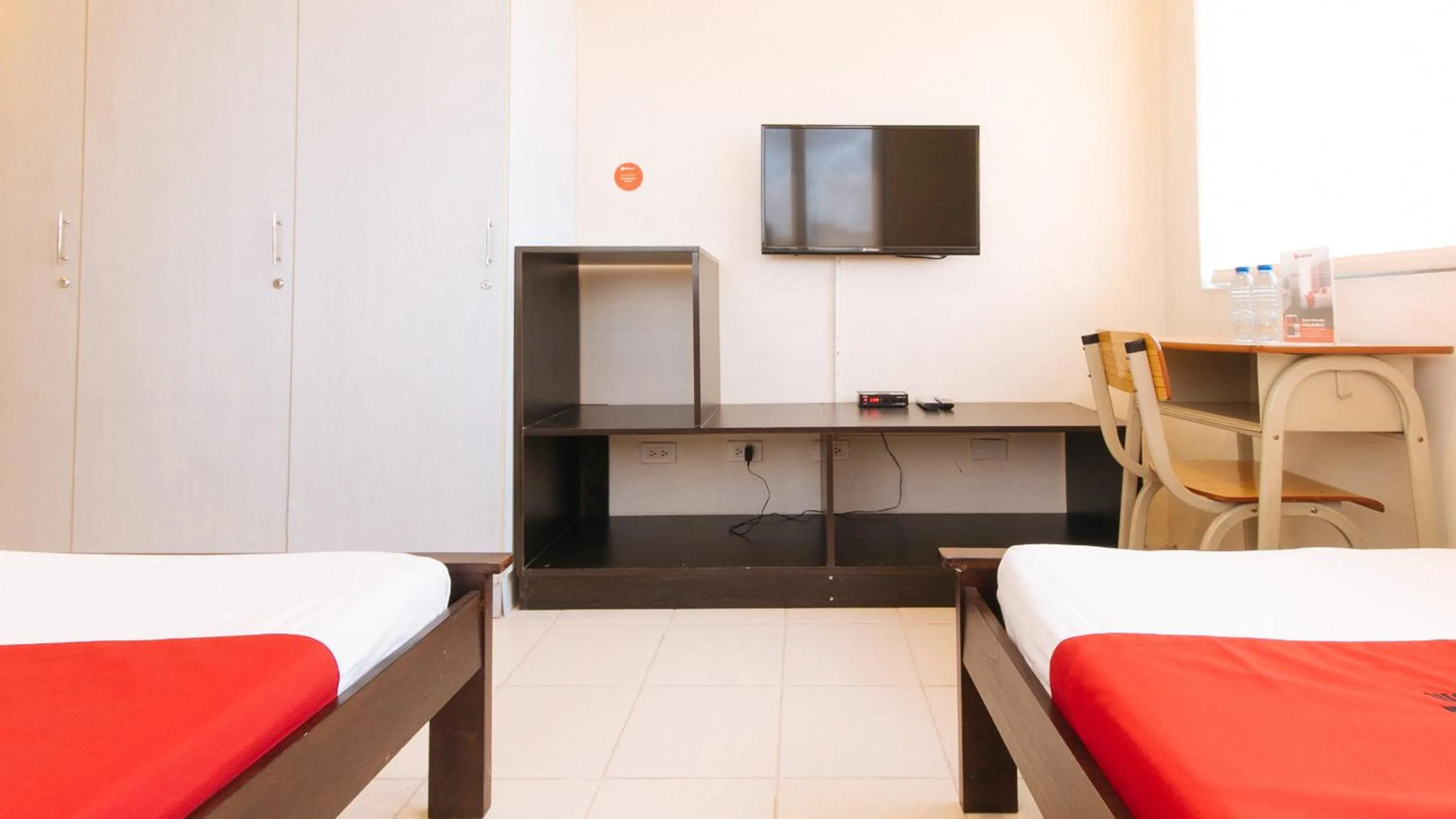 View (from property/room), Bed in RedDoorz Plus @ E Rodriguez Corner Banawe