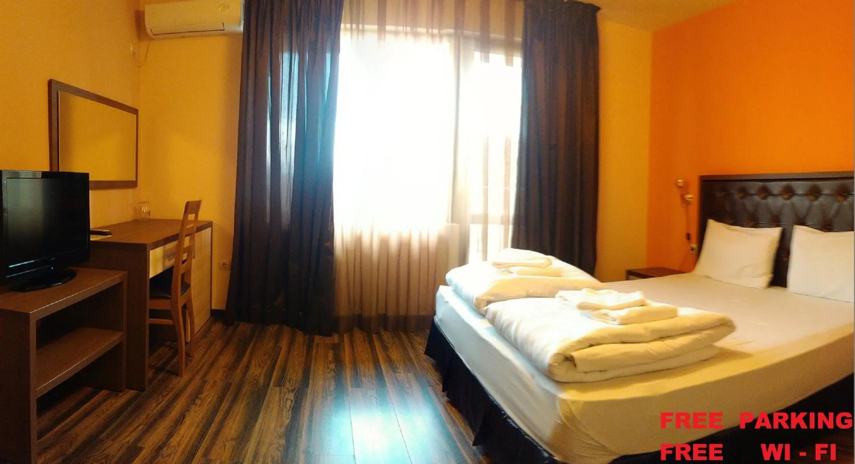 Photo of the whole room, Bed in City Blagoevgrad Family Hotel
