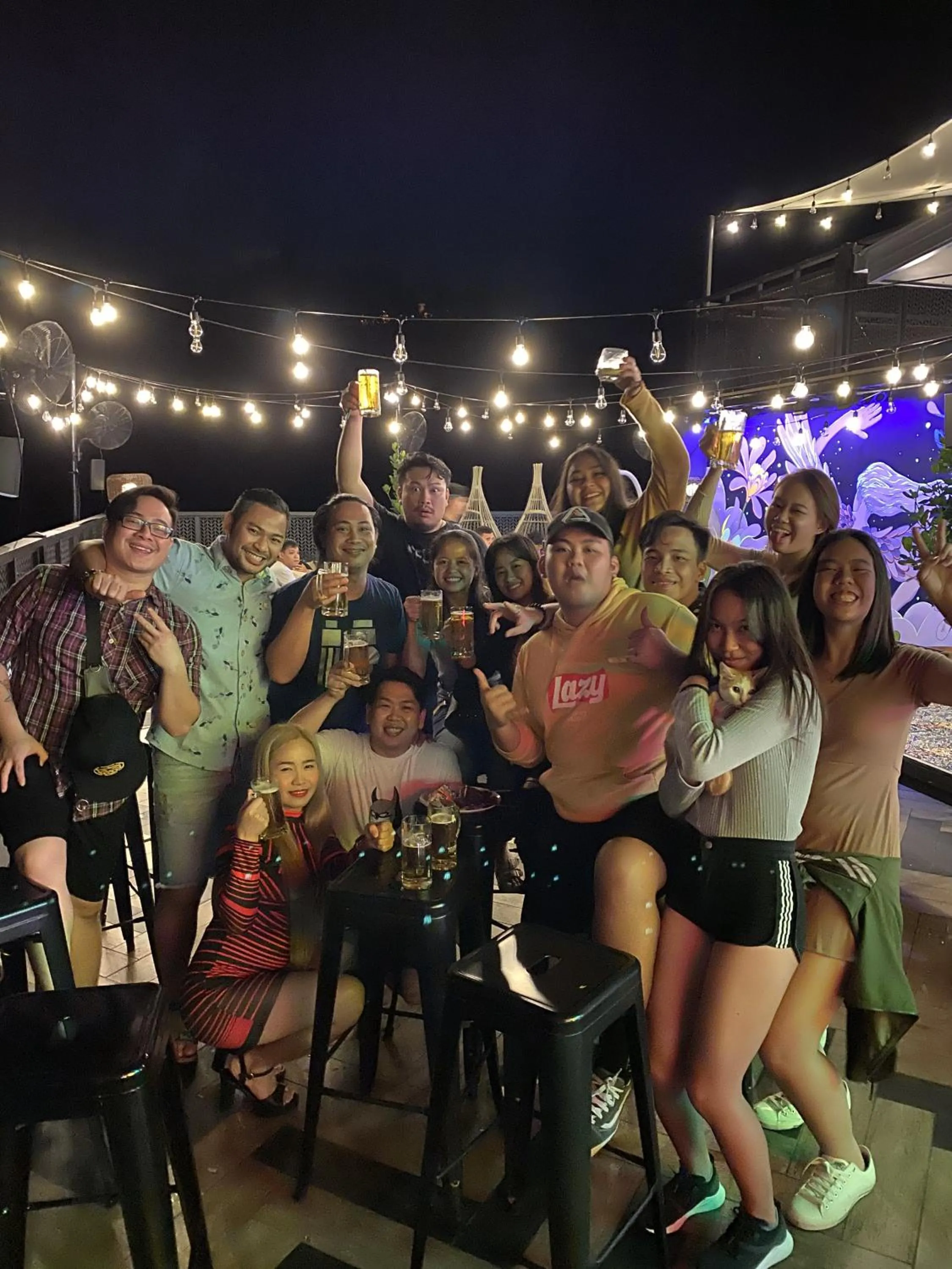 People in TOOJOU Kota Kinabalu