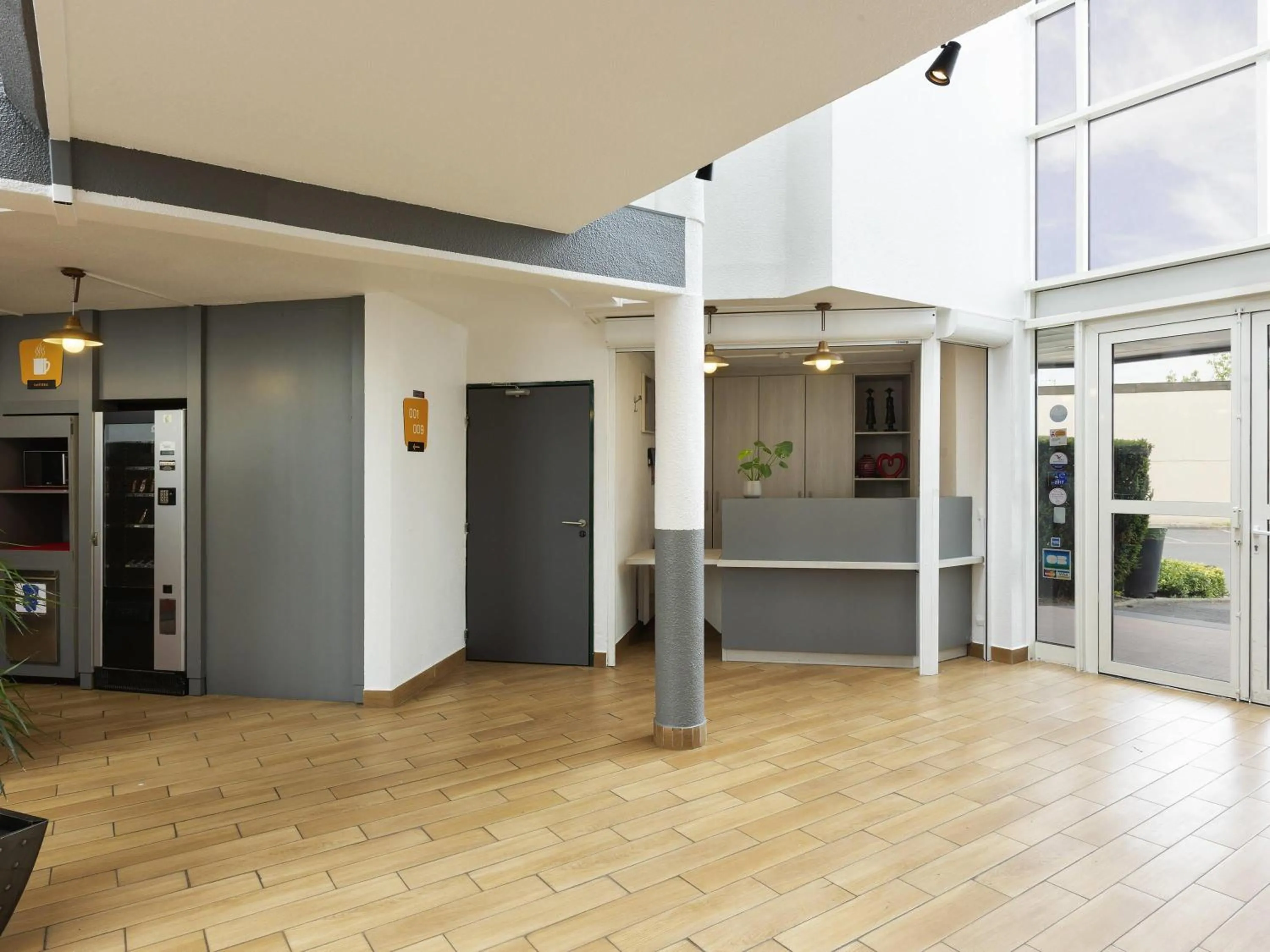 Other in Hôtel F1 Reims Tinqueux