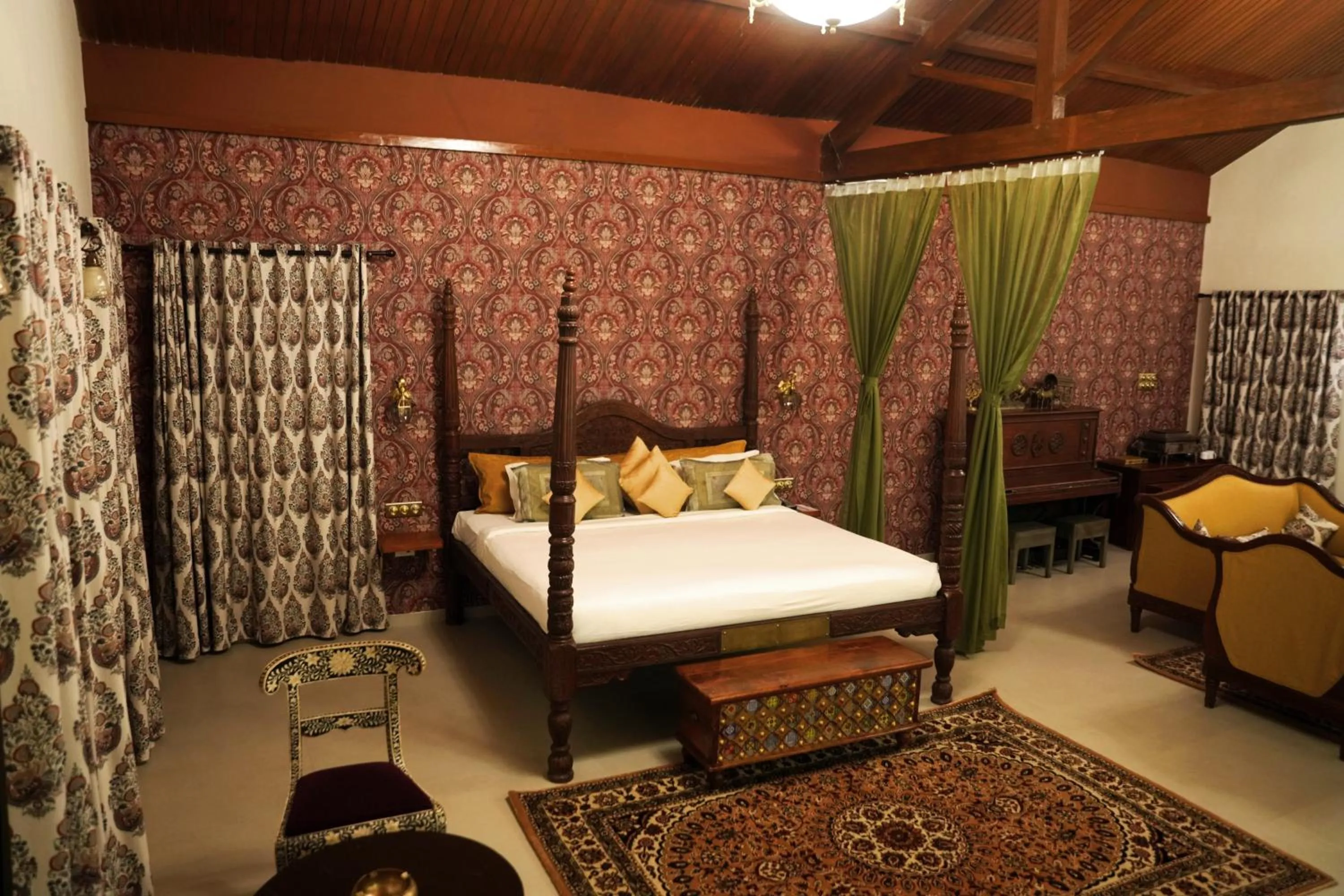 Bed in Heritage Khirasara Palace