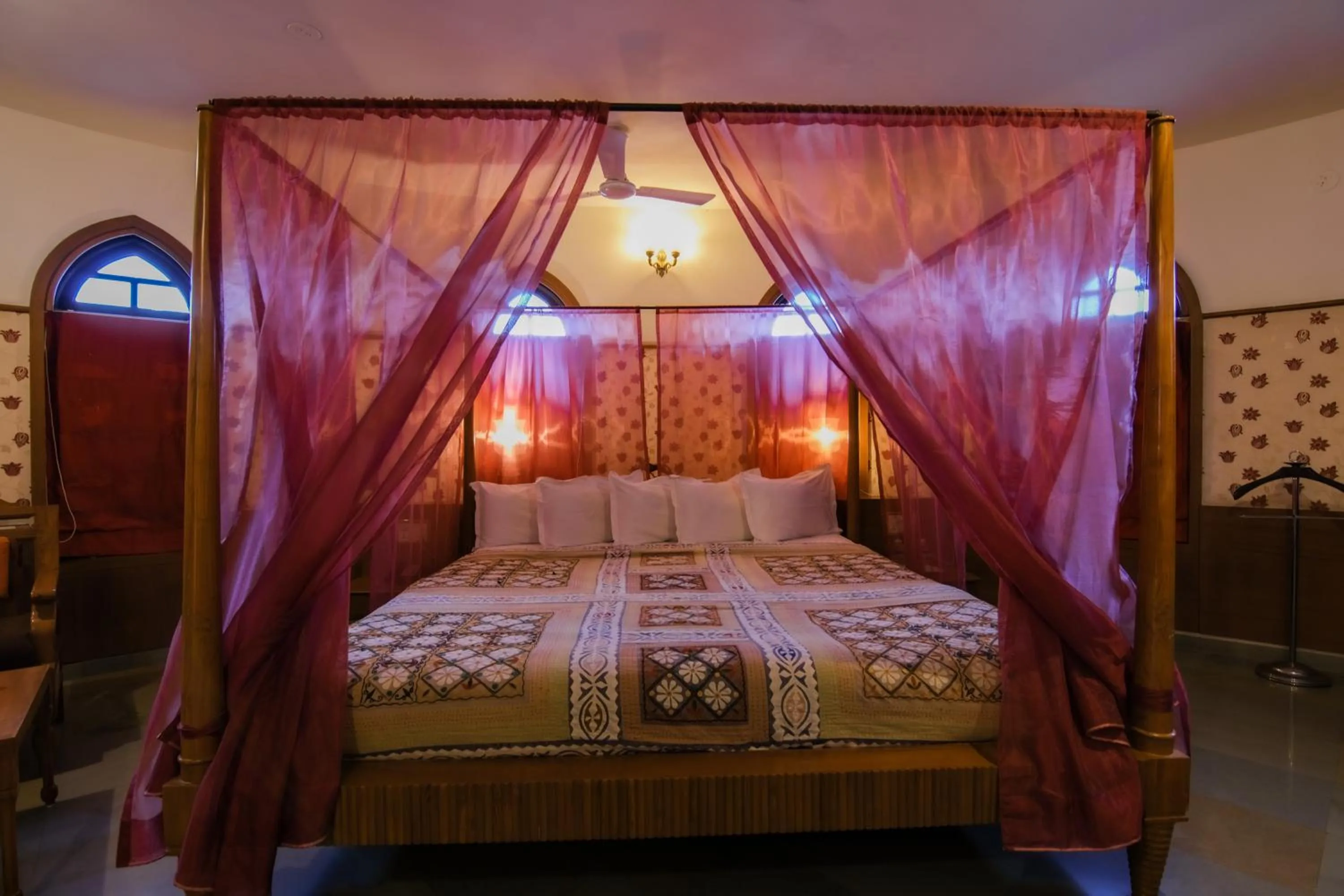 Bed in Heritage Khirasara Palace