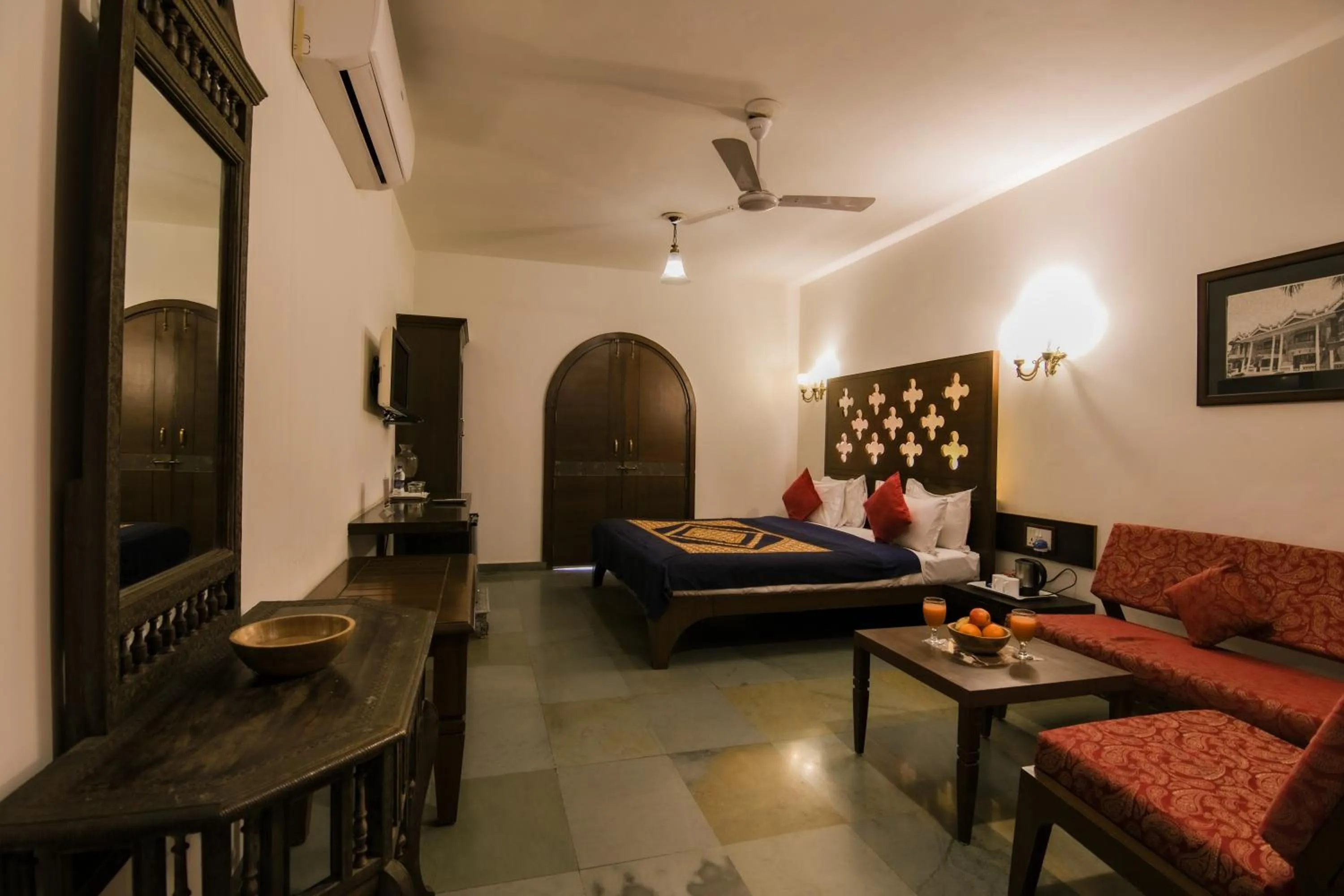 Heritage Khirasara Palace