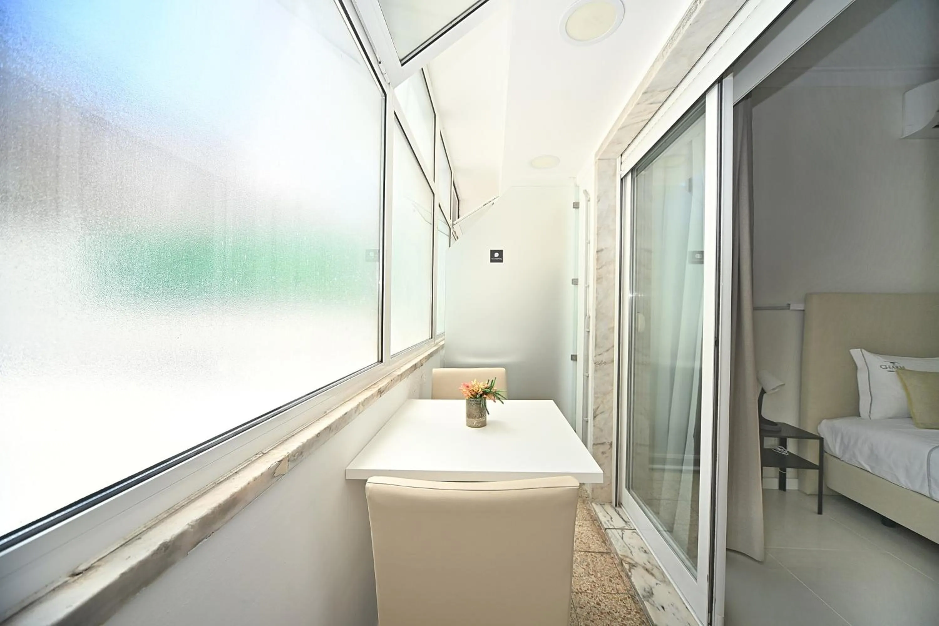 Bed in My Charm Lisbon Suites