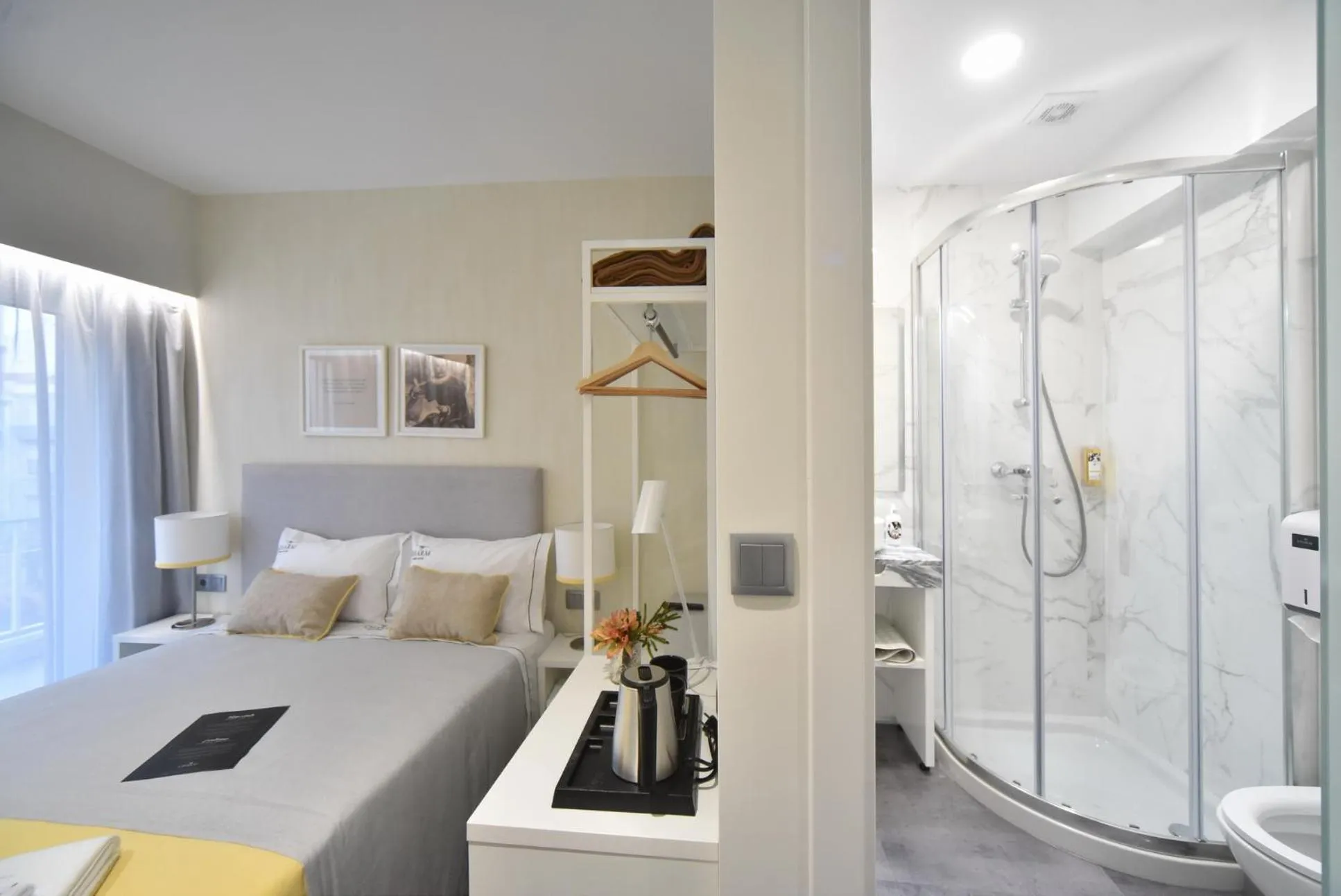 Bed in My Charm Lisbon Suites