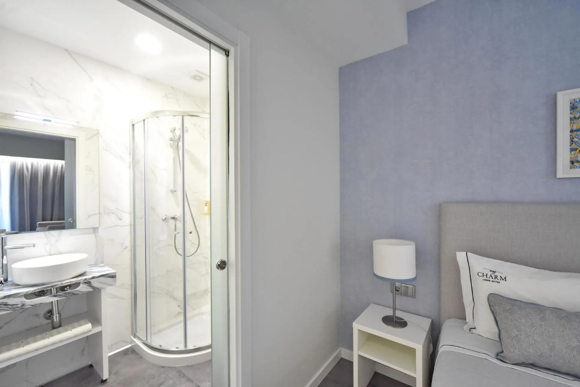 Bed in My Charm Lisbon Suites