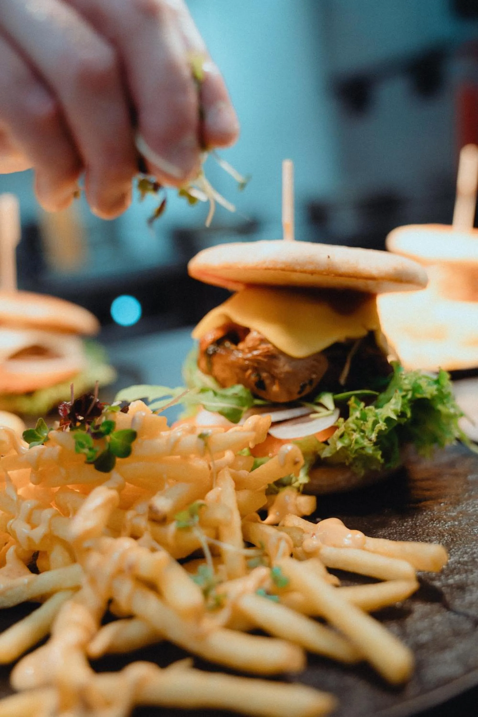 Restaurant/places to eat in ONNO Boutique Hotel & Apartments