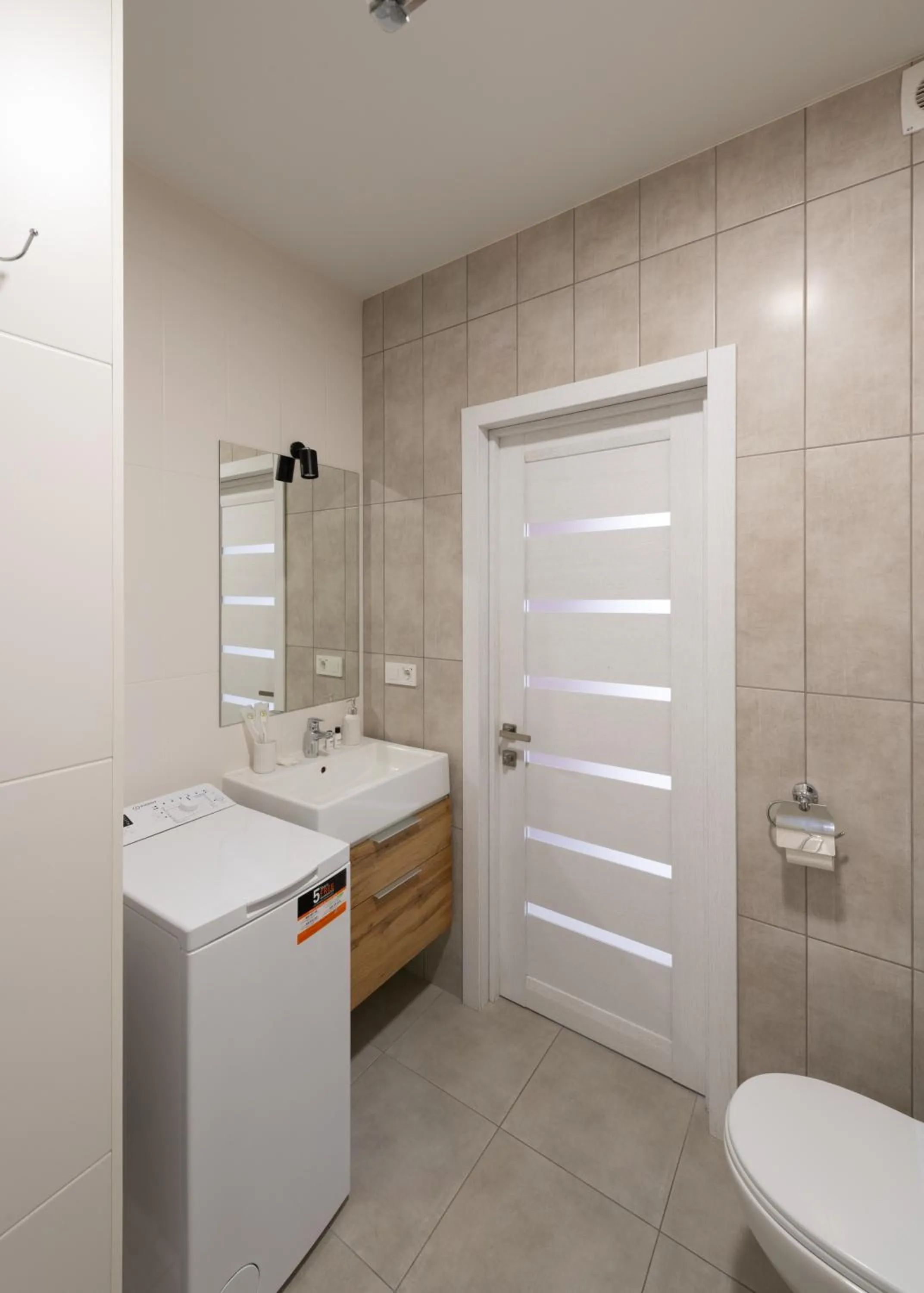 Shower in Nyvky Residence