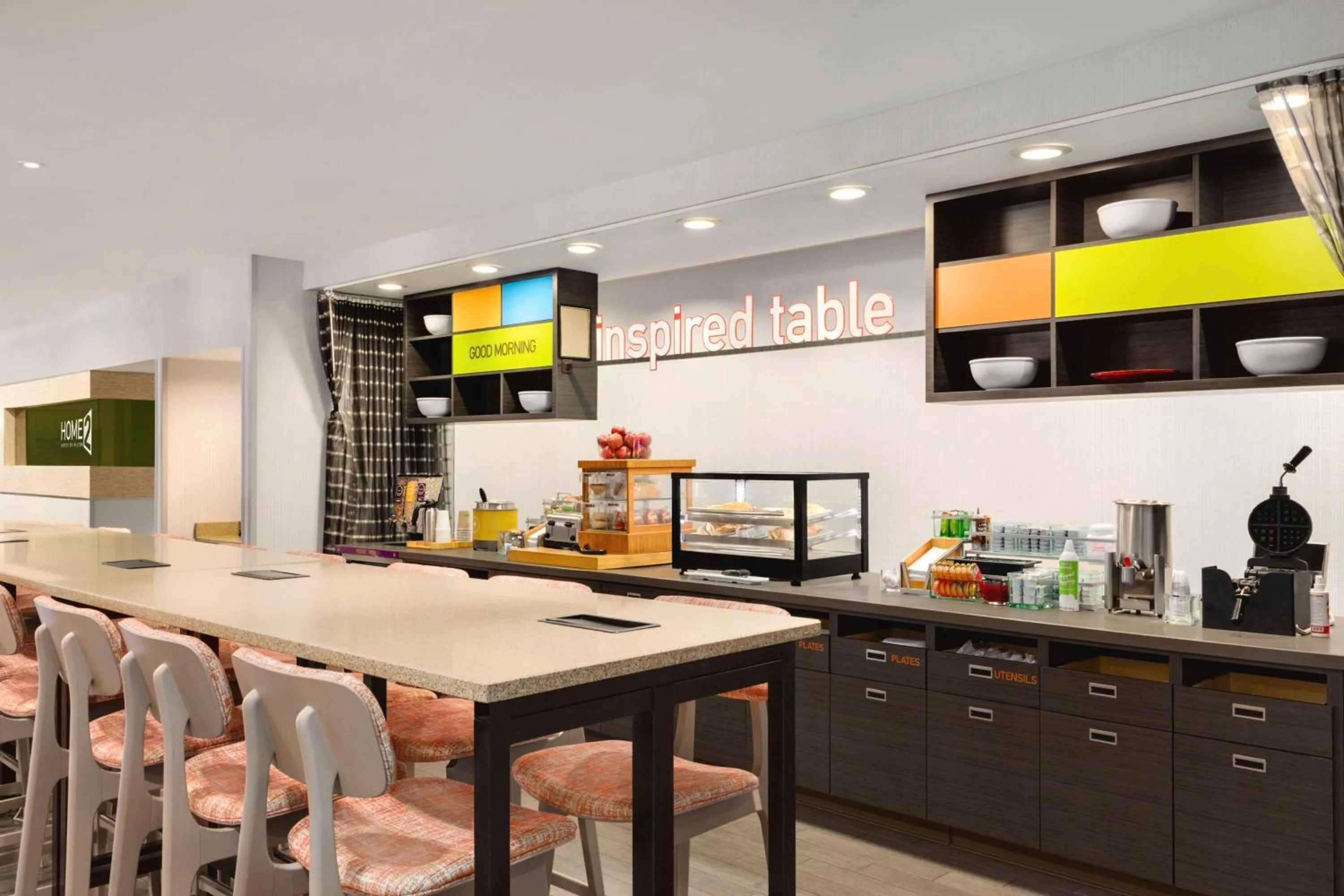 Breakfast in Home2 Suites by Hilton - Oxford