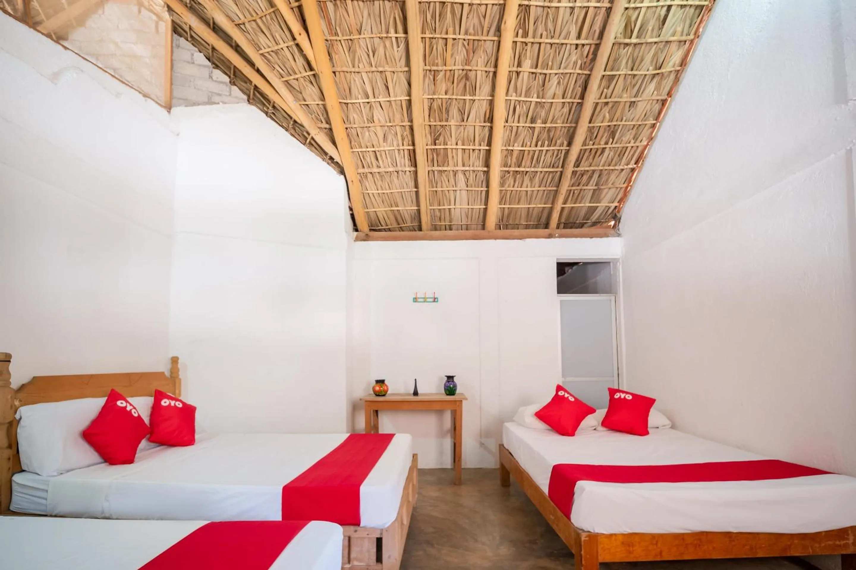 Bedroom, Bed in OYO Cabañas Abril, Mazunte