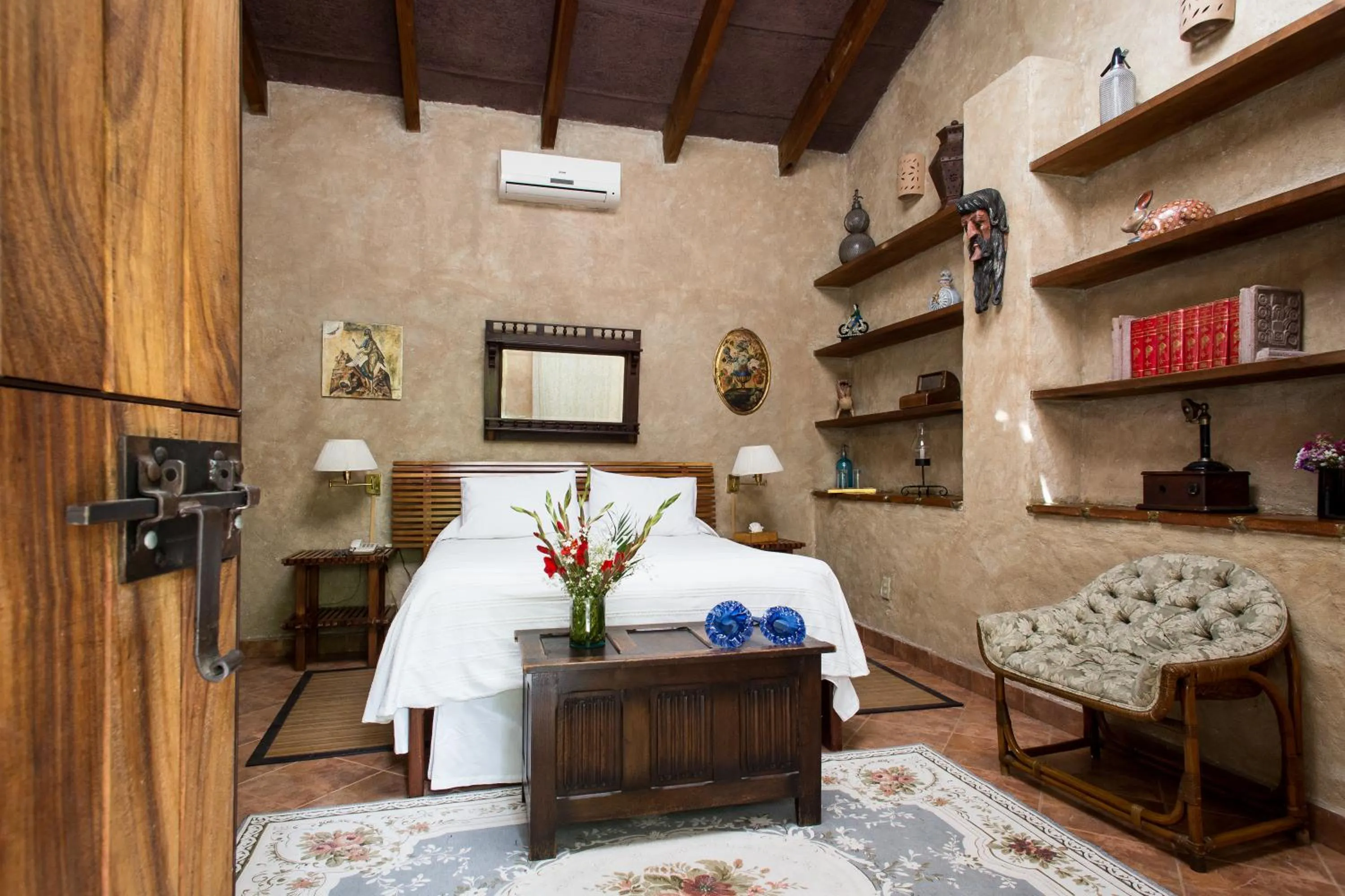 Bedroom, Bed in Hacienda San Gabriel de las Palmas