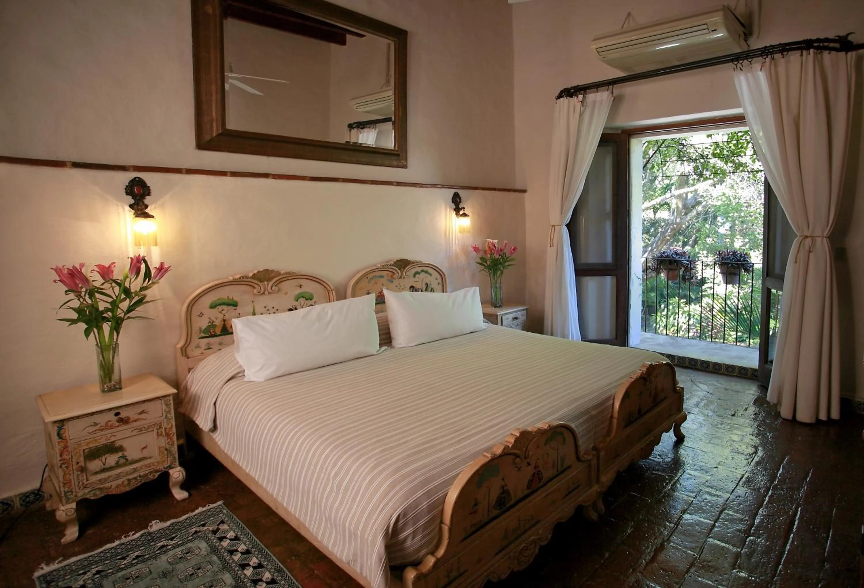 Bed in Hacienda San Gabriel de las Palmas