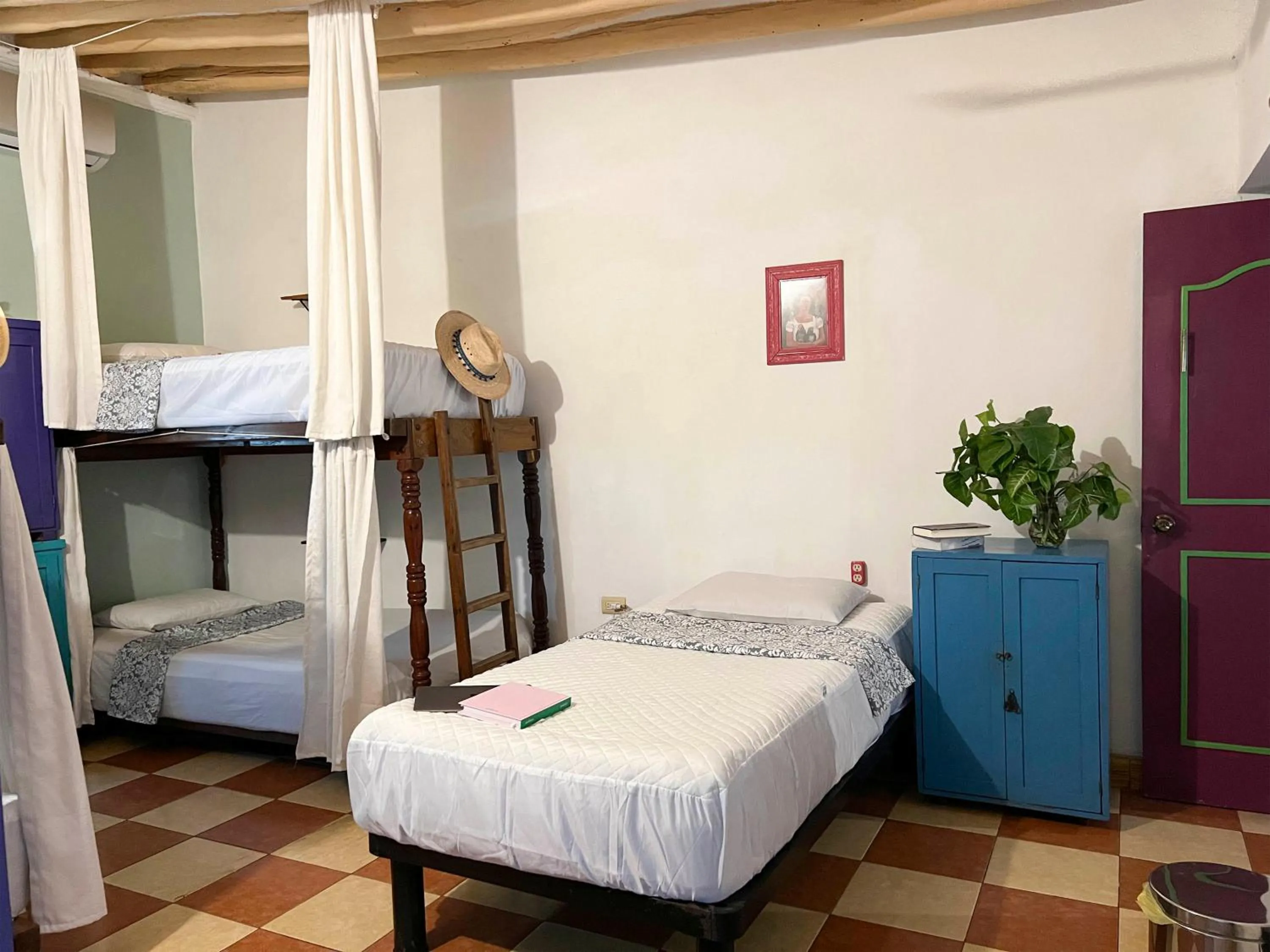 Photo of the whole room, Bed in Hostel Candelaria