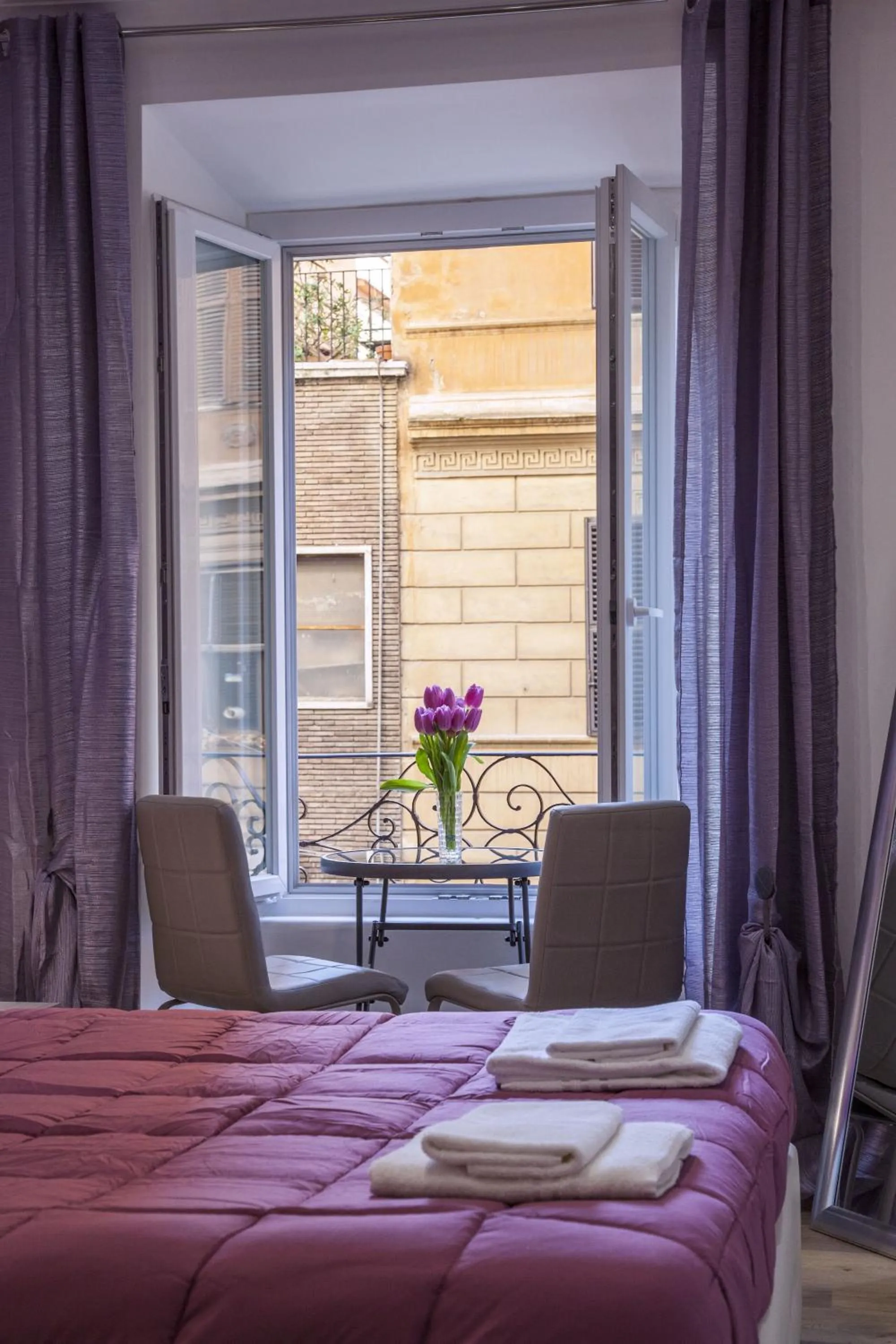 Photo of the whole room, Bed in Imperiale Top