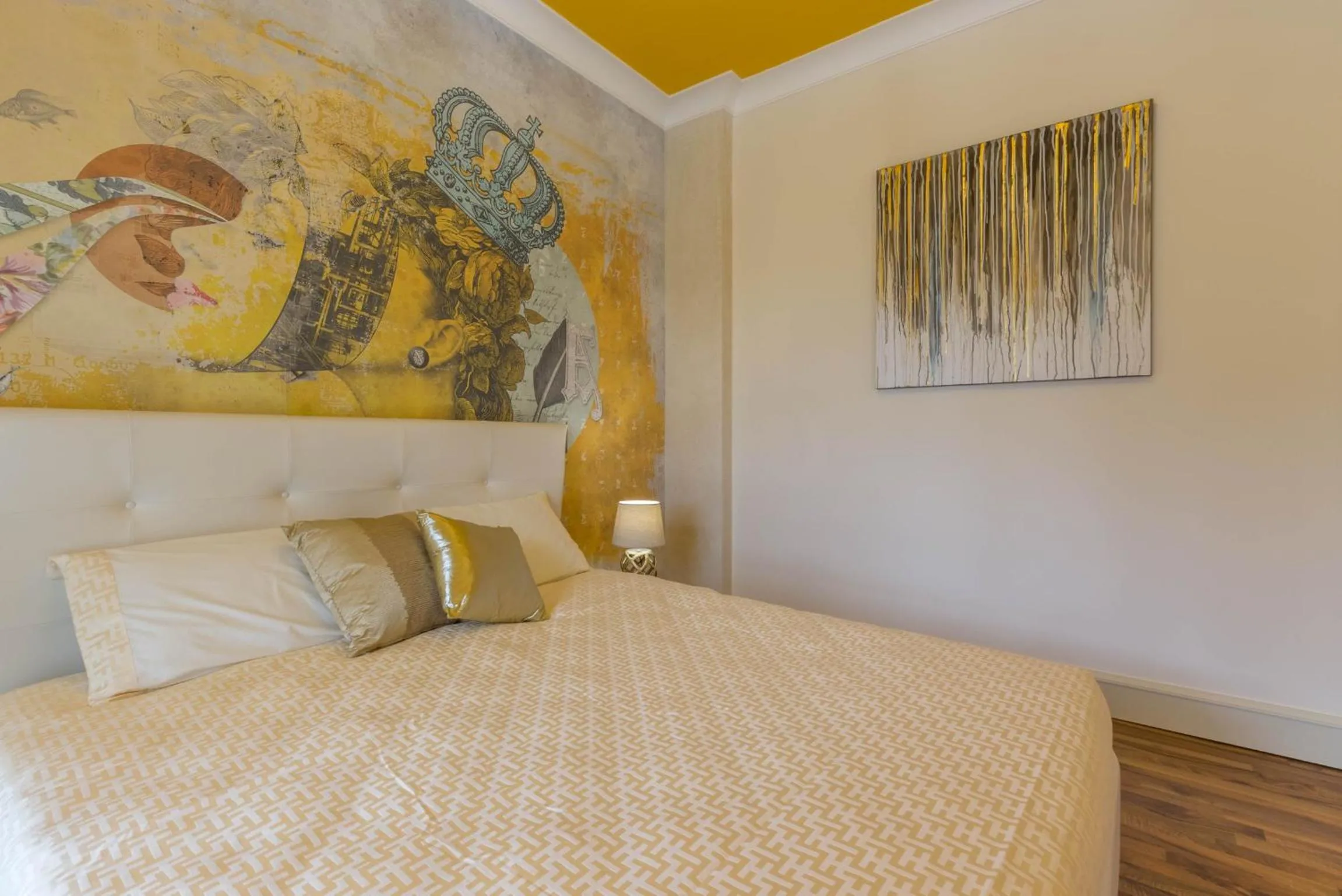 Photo of the whole room in Villa Furoa