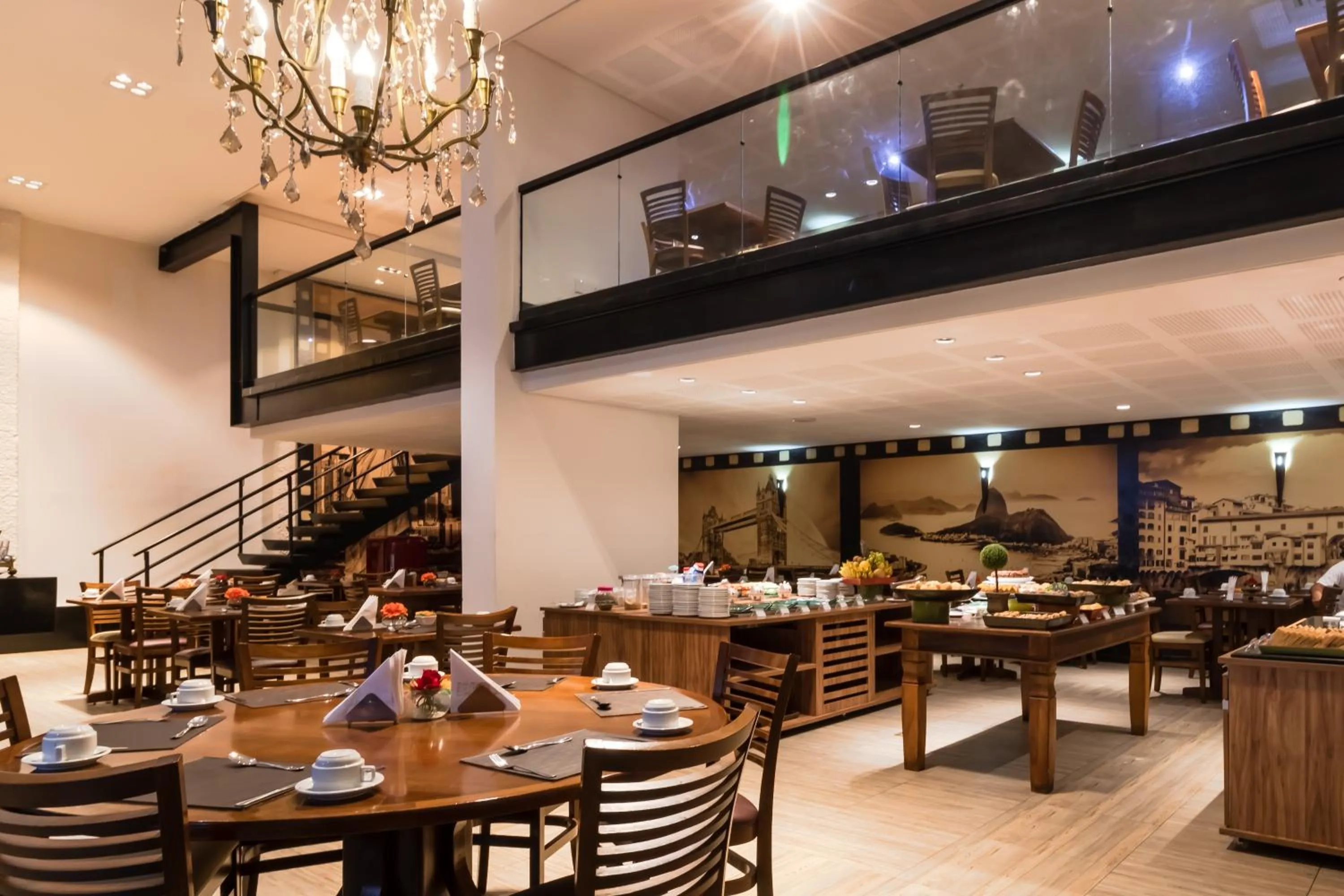 Restaurant/places to eat in Mercure Salvador Boulevard Hotel