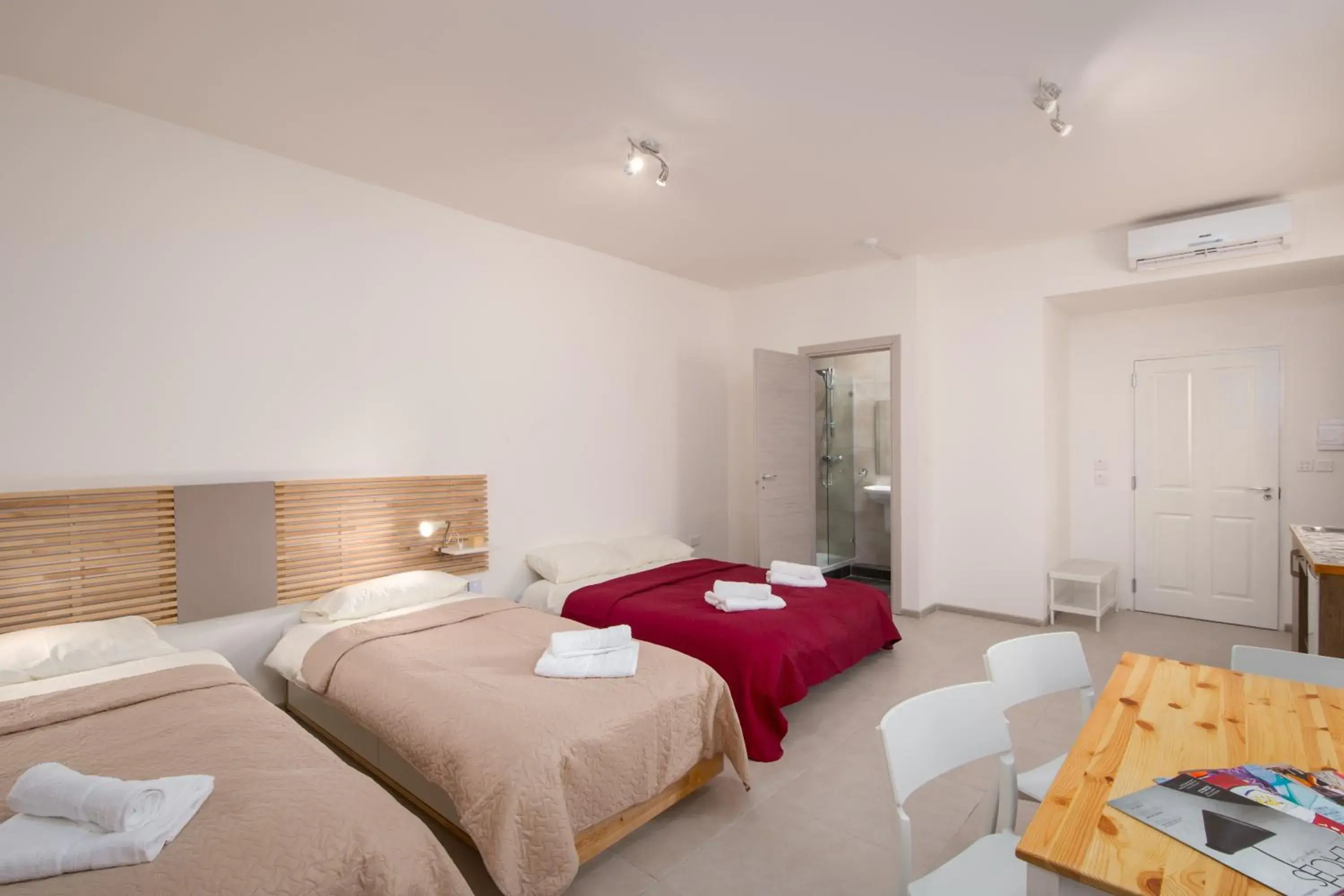 Family Suite with Balcony in Island Guesthouse Family Suite with Balcony in Island Guesthouse