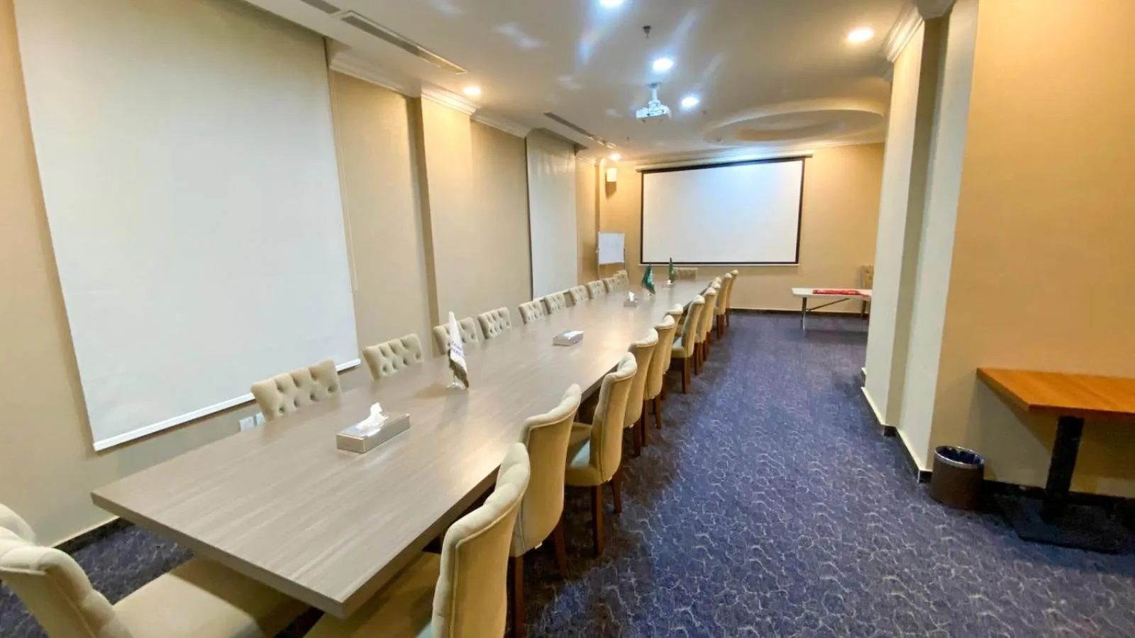 Meeting/conference room in Al Maali Hotel Jazan