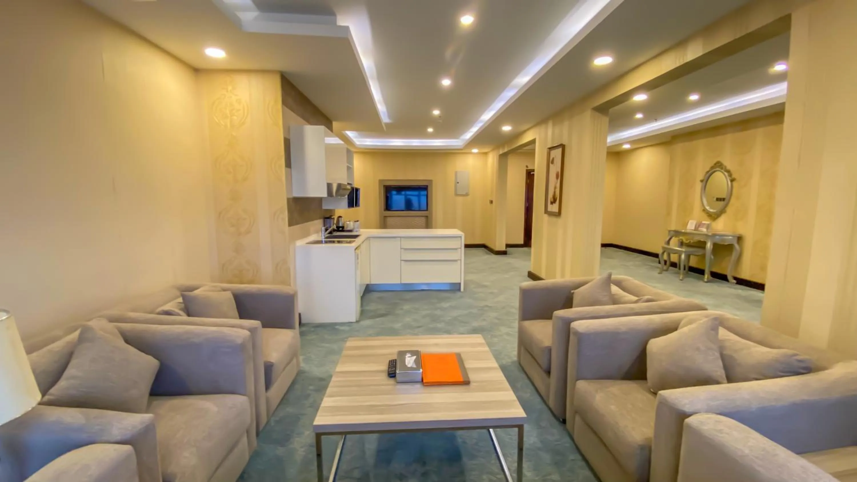 Living room in Al Maali Hotel Jazan