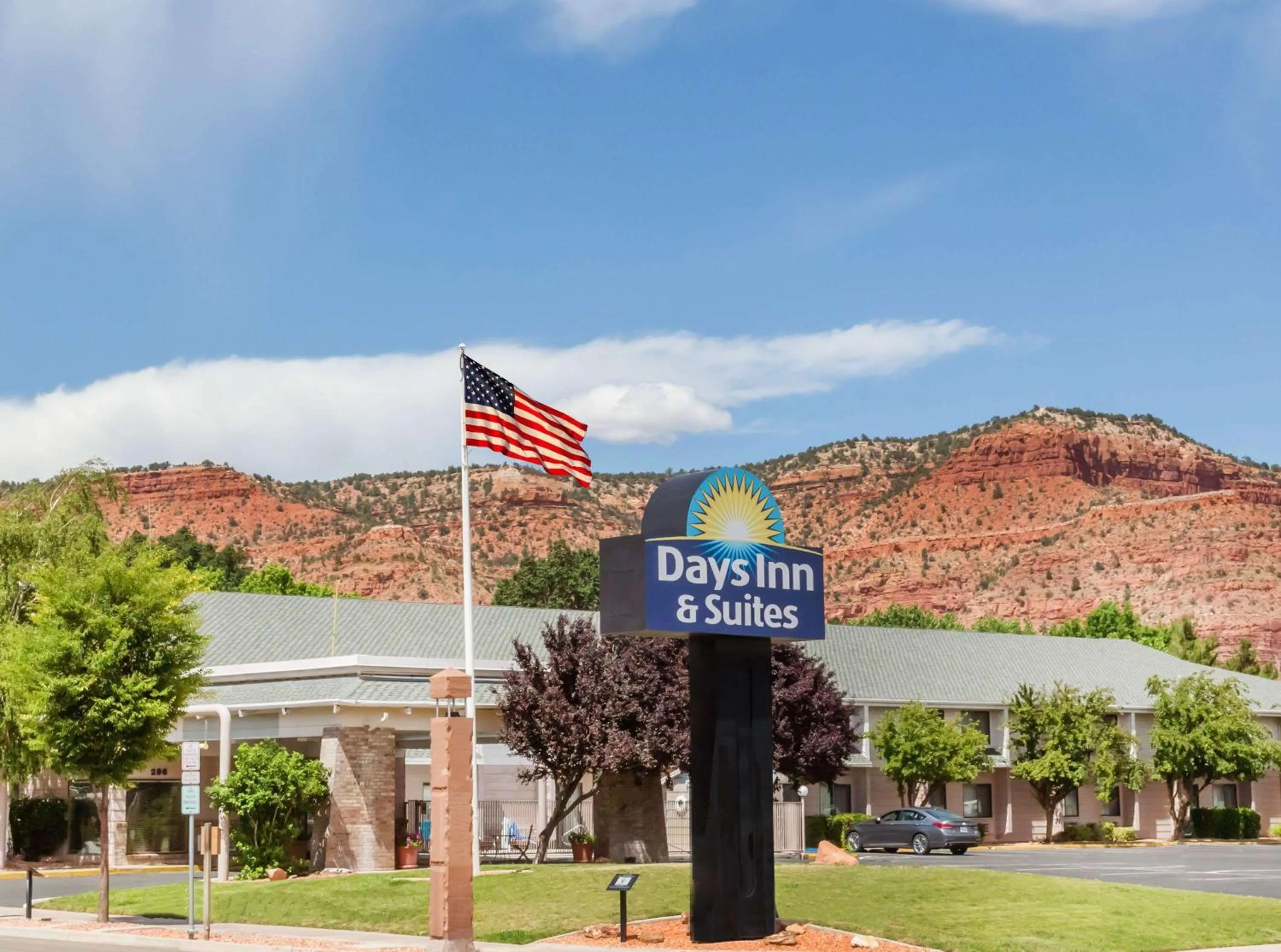 Property building in Days Inn & Suites by Wyndham Kanab