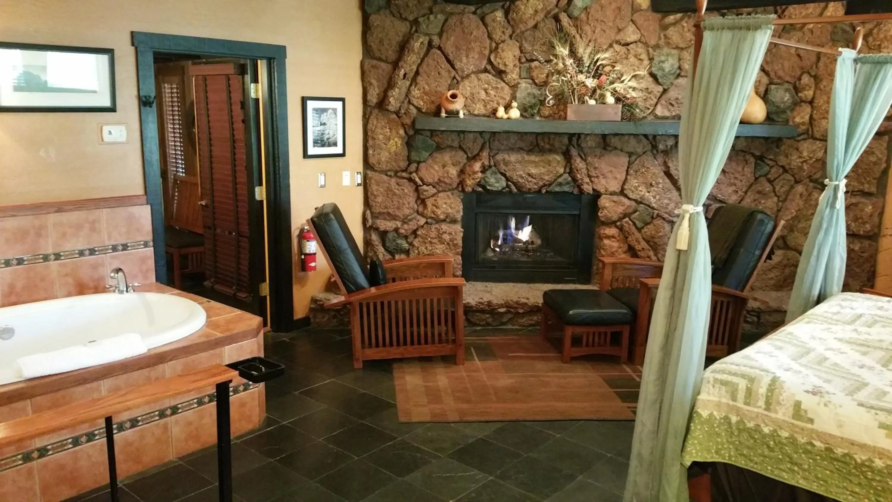 Seating area in Lodge at Sedona