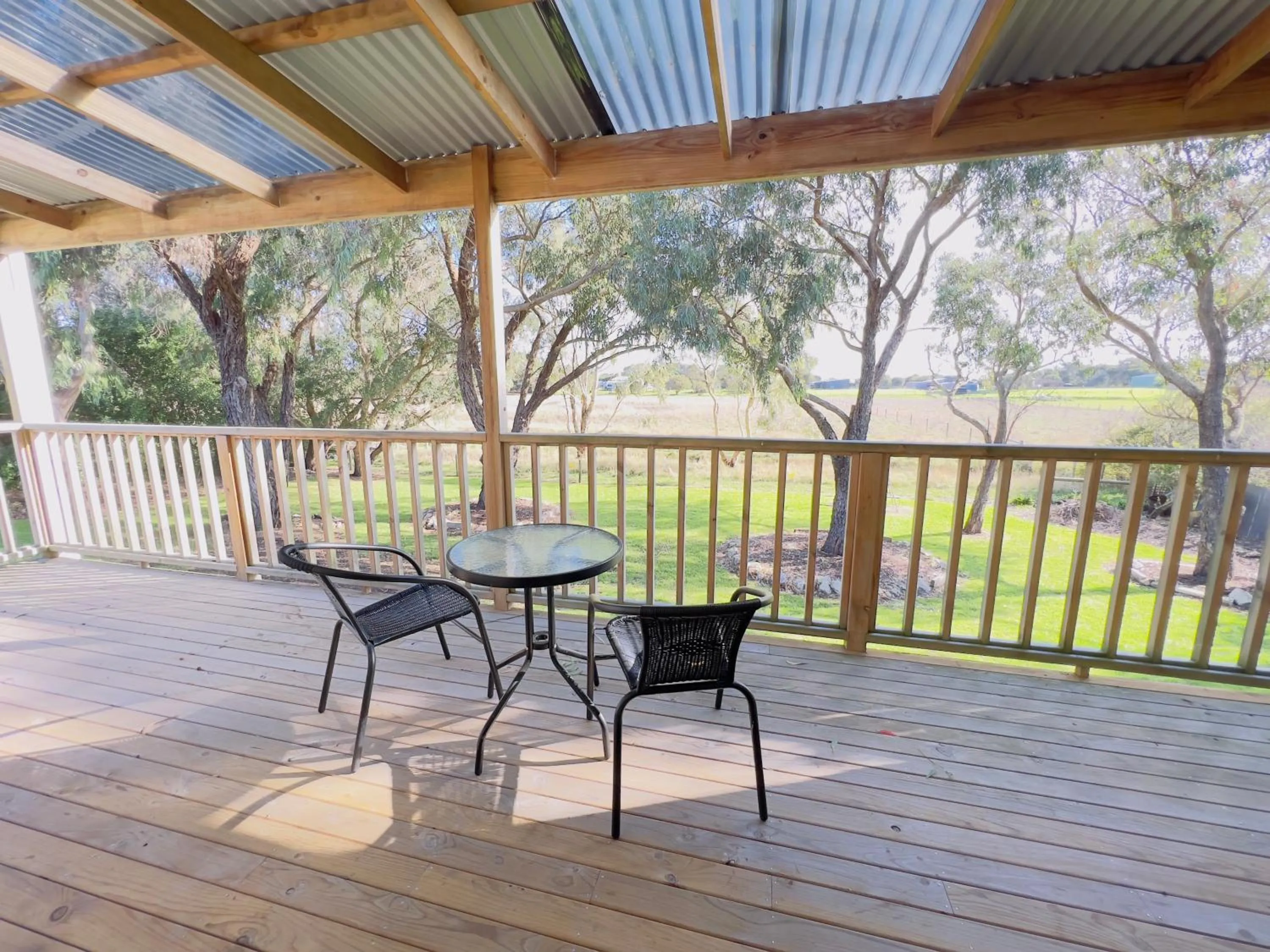 Balcony/Terrace in A1 Motels and Apartments Port Fairy