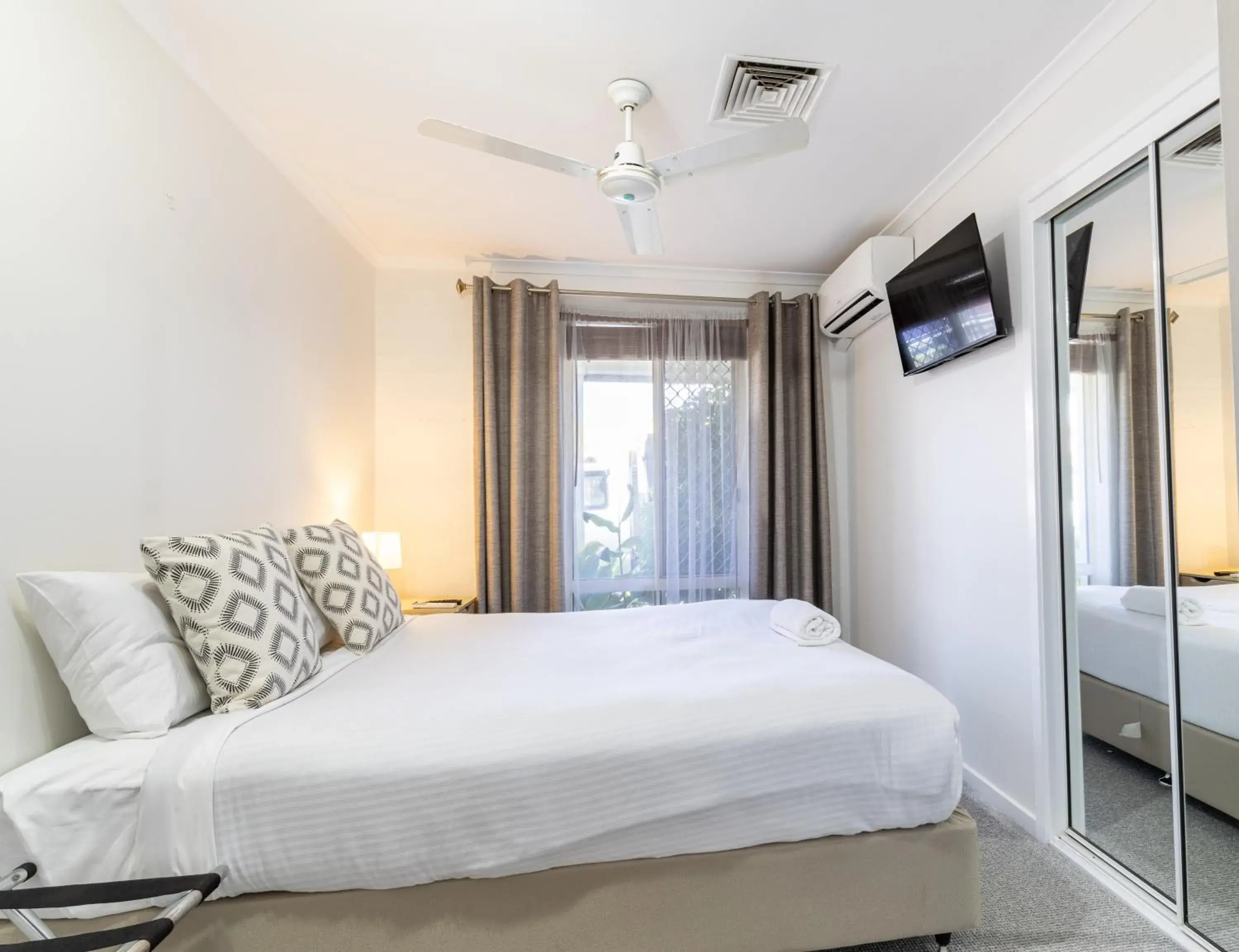 Double Room with Shared Bathroom in Ballina Byron Islander Resort and Conference Centre Double Room with Shared Bathroom in Ballina Byron Islander Resort and Conference Centre