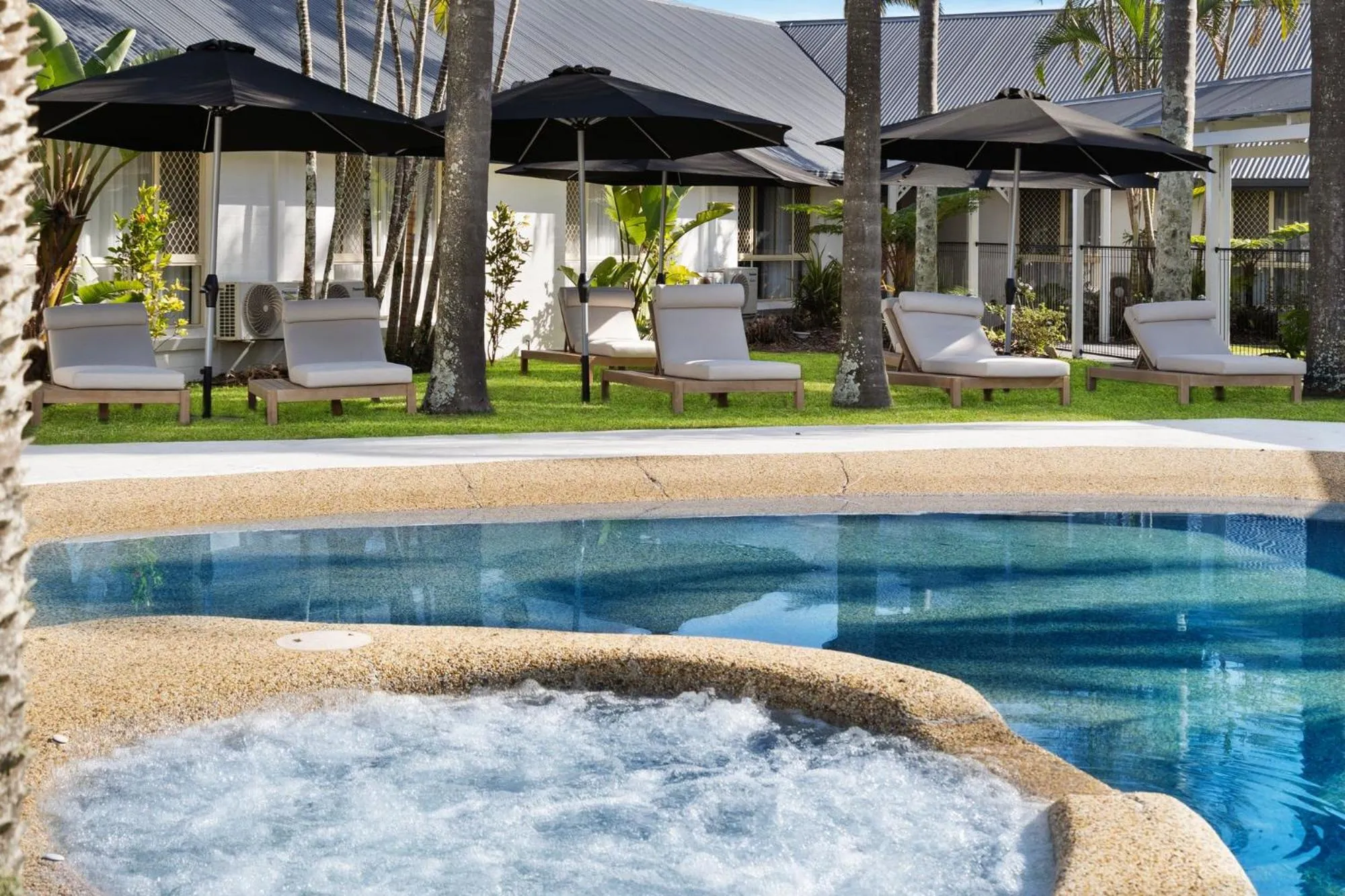 Swimming pool in Ballina Byron Islander Resort and Conference Centre