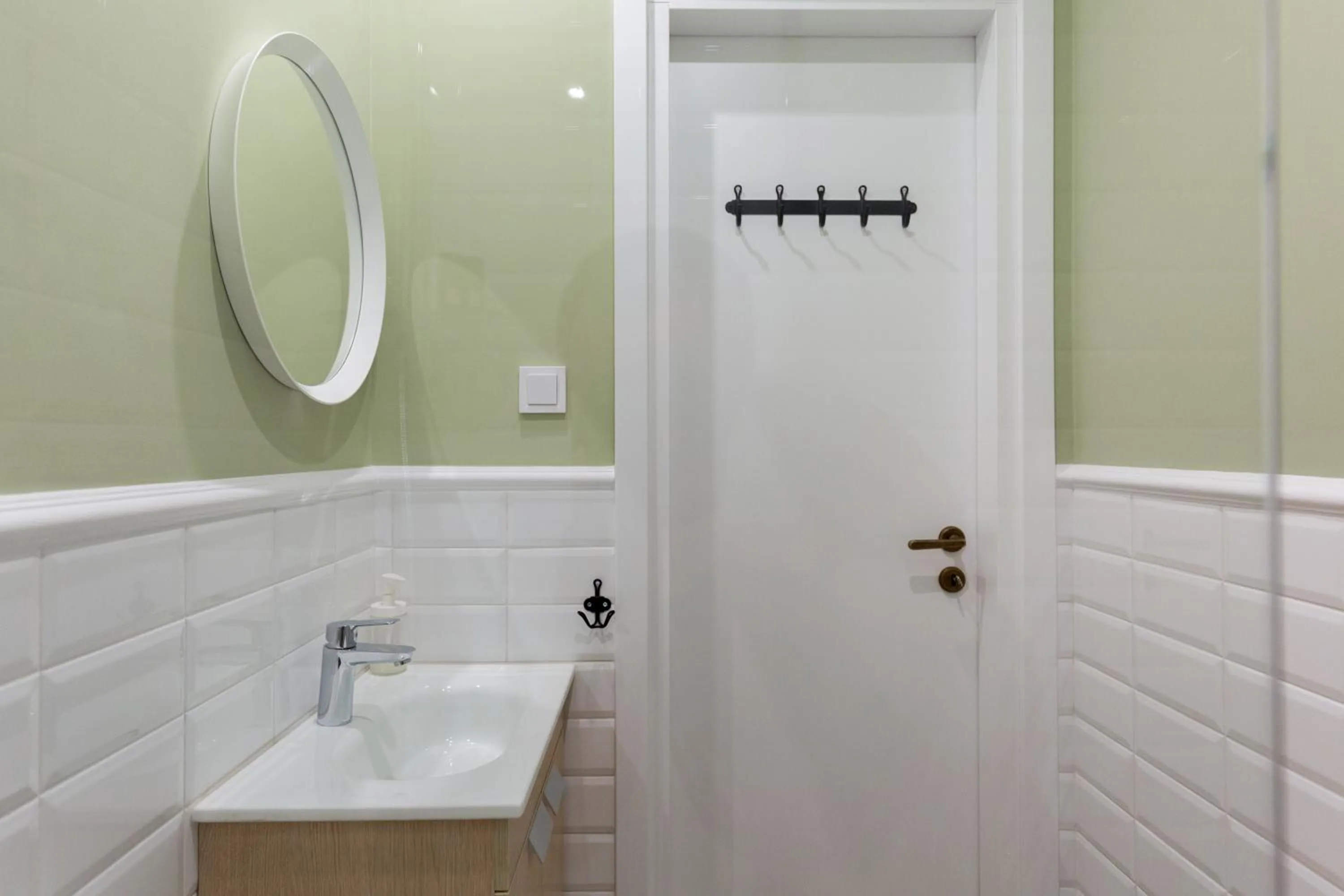 Bathroom in Dinostratus House