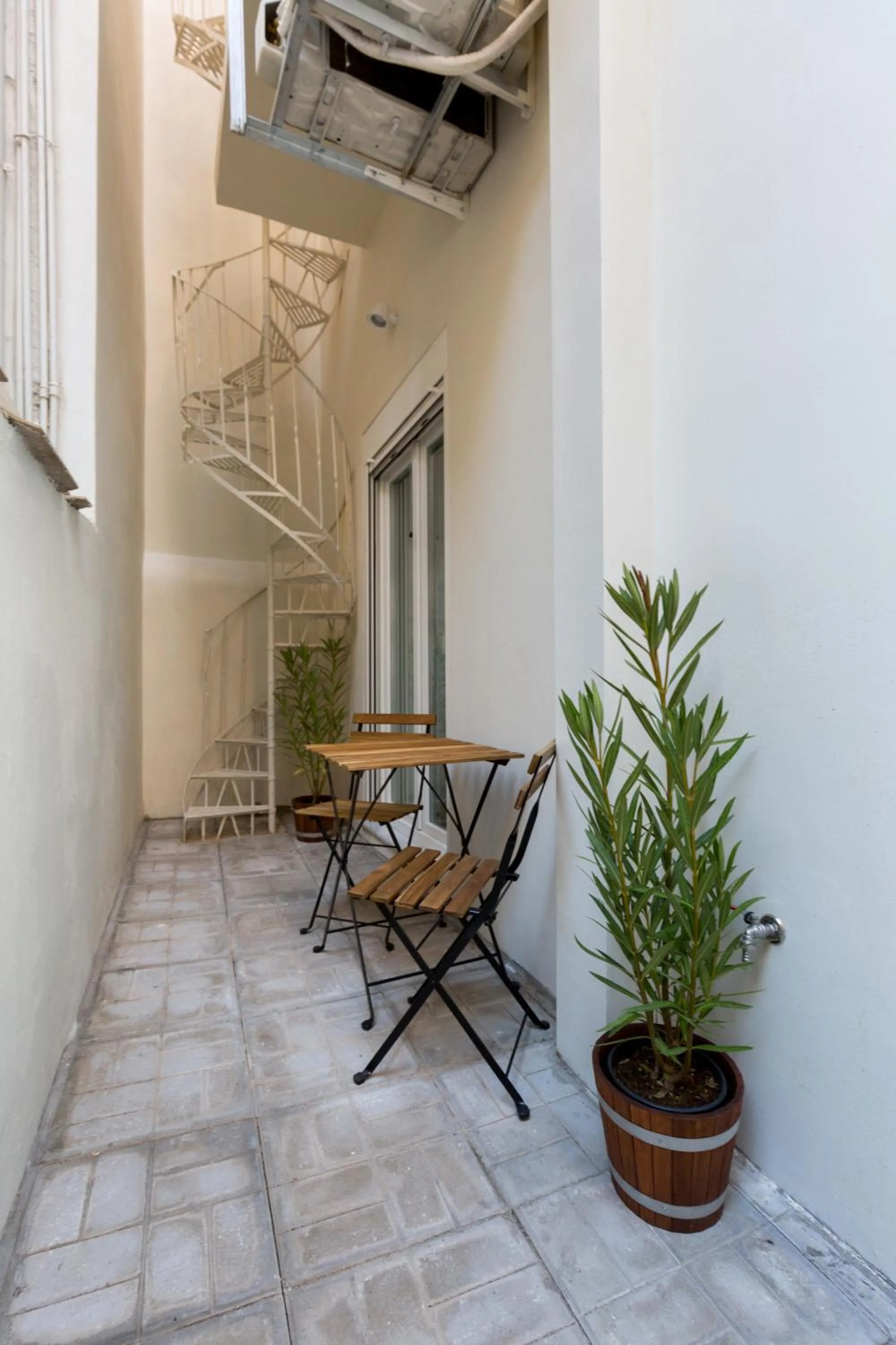 Balcony/Terrace in Dinostratus House