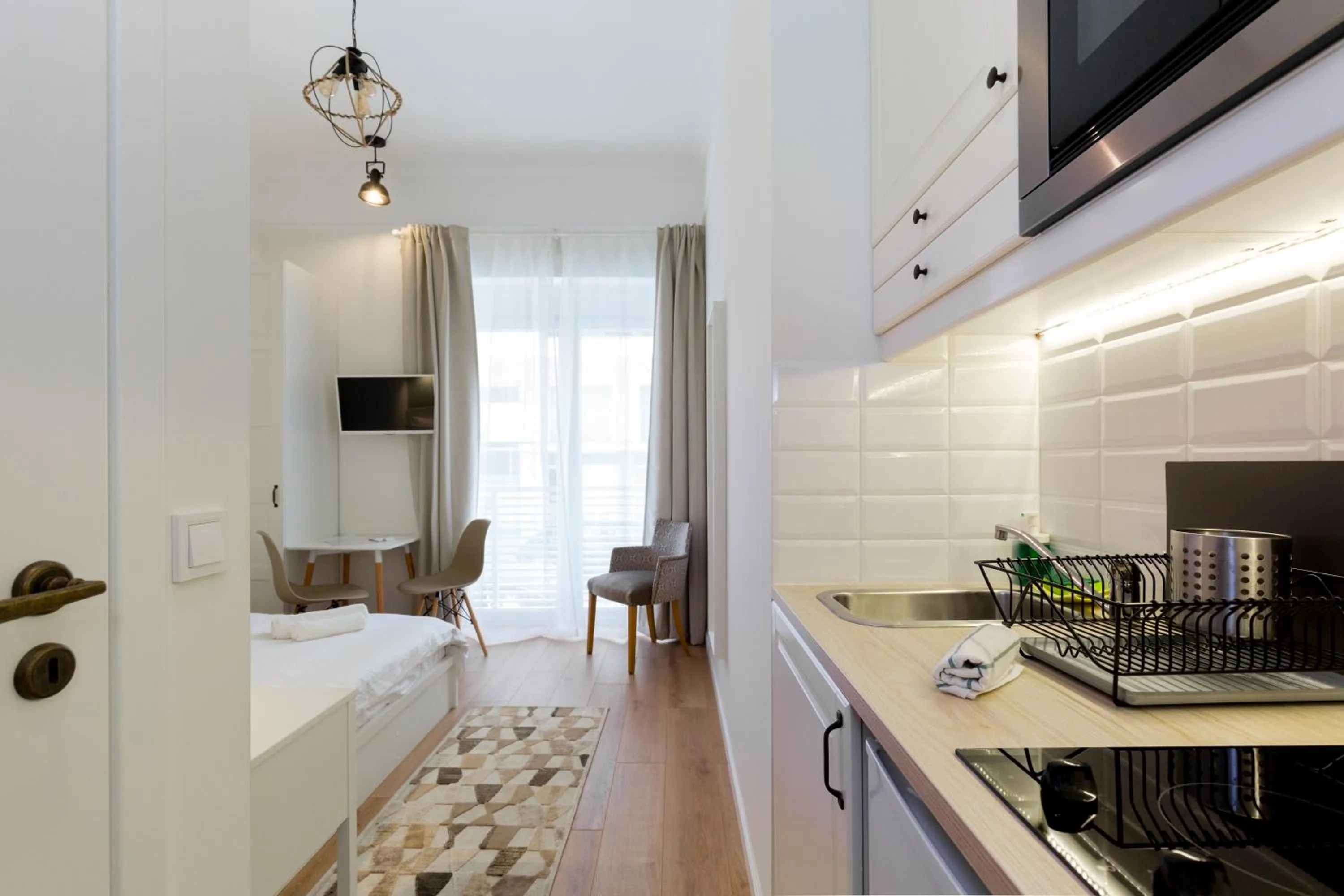 Kitchen or kitchenette in Dinostratus House