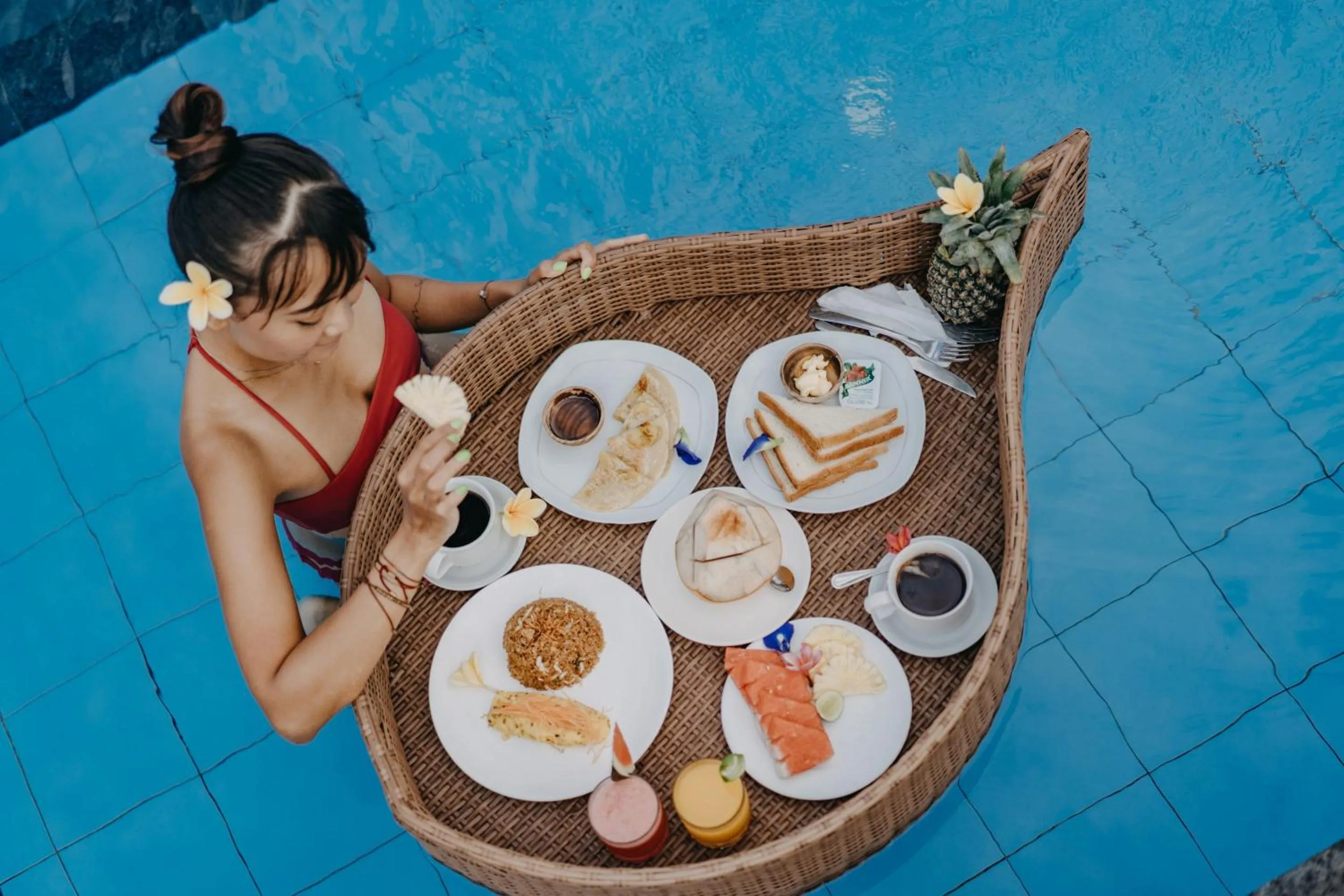 Food and drinks in Sedok Jineng Villa Lembongan