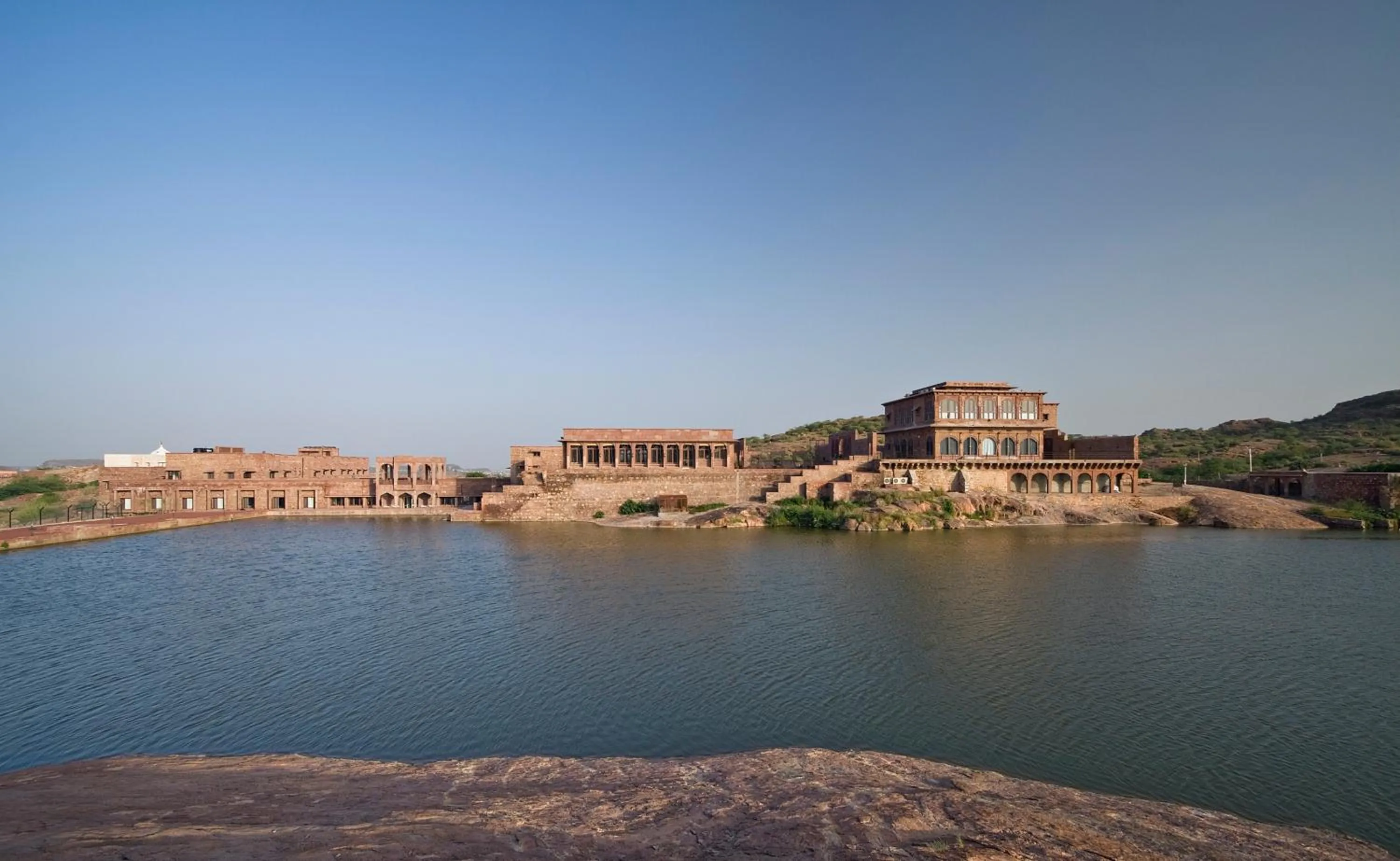 Lake view in Bijolai Palace - A Inde Hotel , Jodhpur