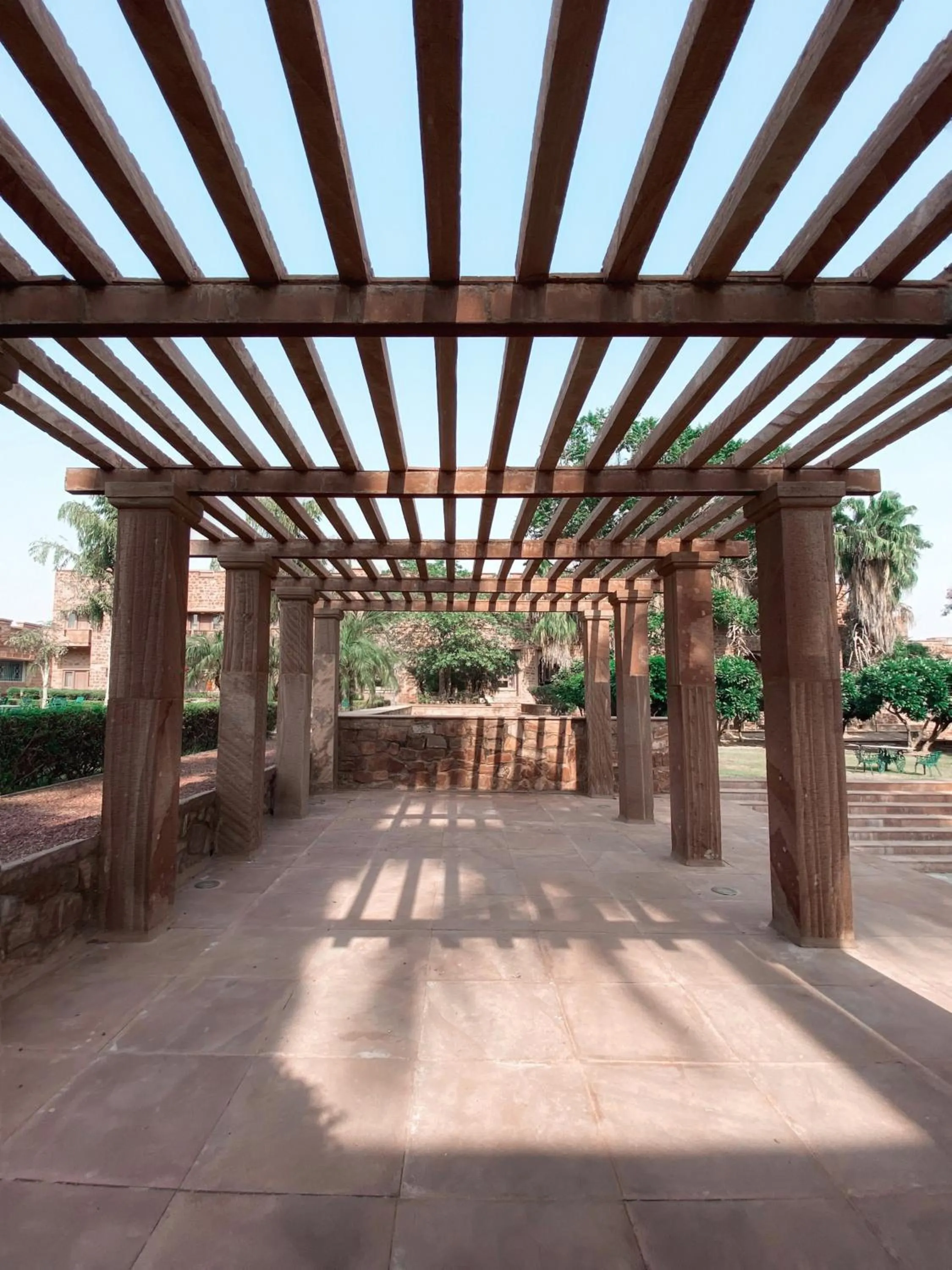 Garden in Bijolai Palace - A Inde Hotel , Jodhpur